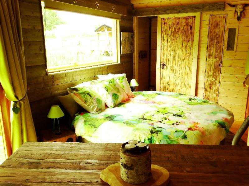 La Cabane du Grizzli : une échappée belle sur pilotis en Picardie — Cabane à Cessières-Suzy