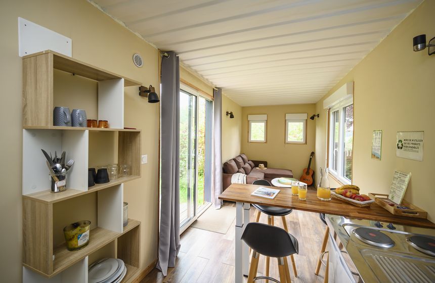 Conteneur du lac — Ecolodge avec spa à Pas-de-Calais à Béthune — espace de vie