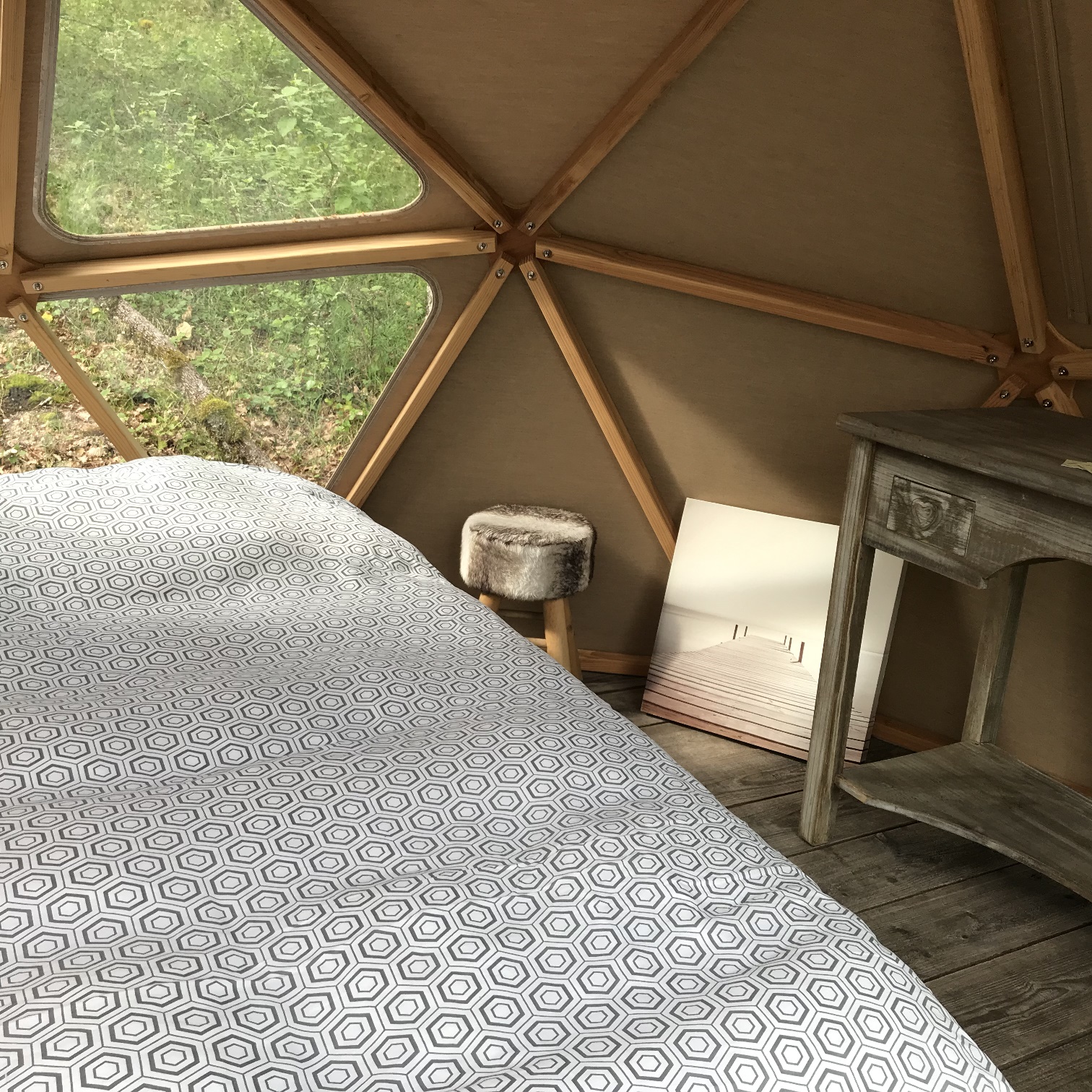 Le Do' dôme : une expérience immersive en pleine nature à Montignac-Lascaux — salle de bain