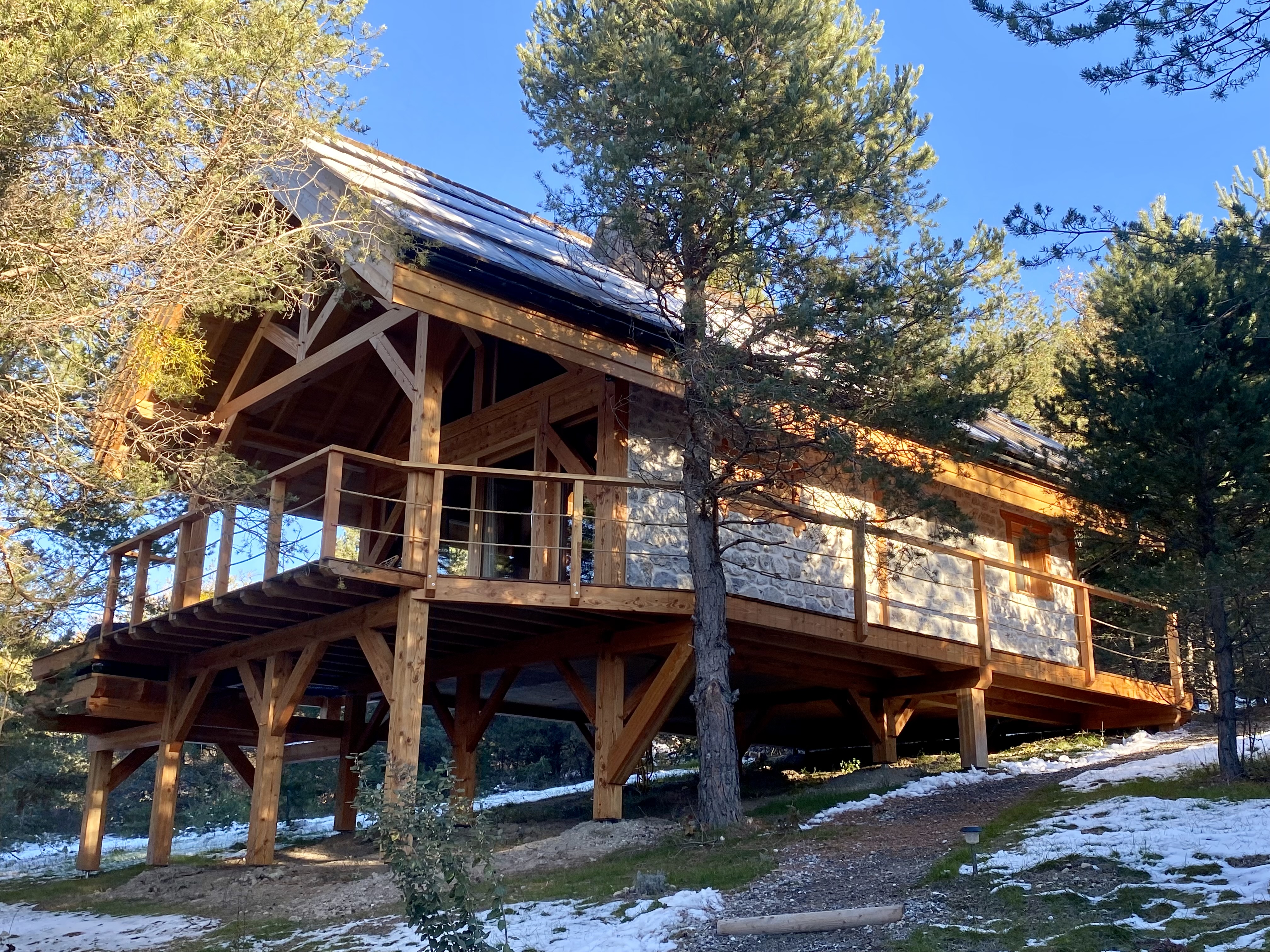 Chalet l'Echappée Belle - Spa : une évasion sensorielle en montagne à Chorges — environnement naturel