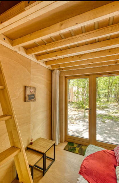 Slowe Fabric — Cabane avec spa à Gironde à Moulis-en-Médoc — cuisine