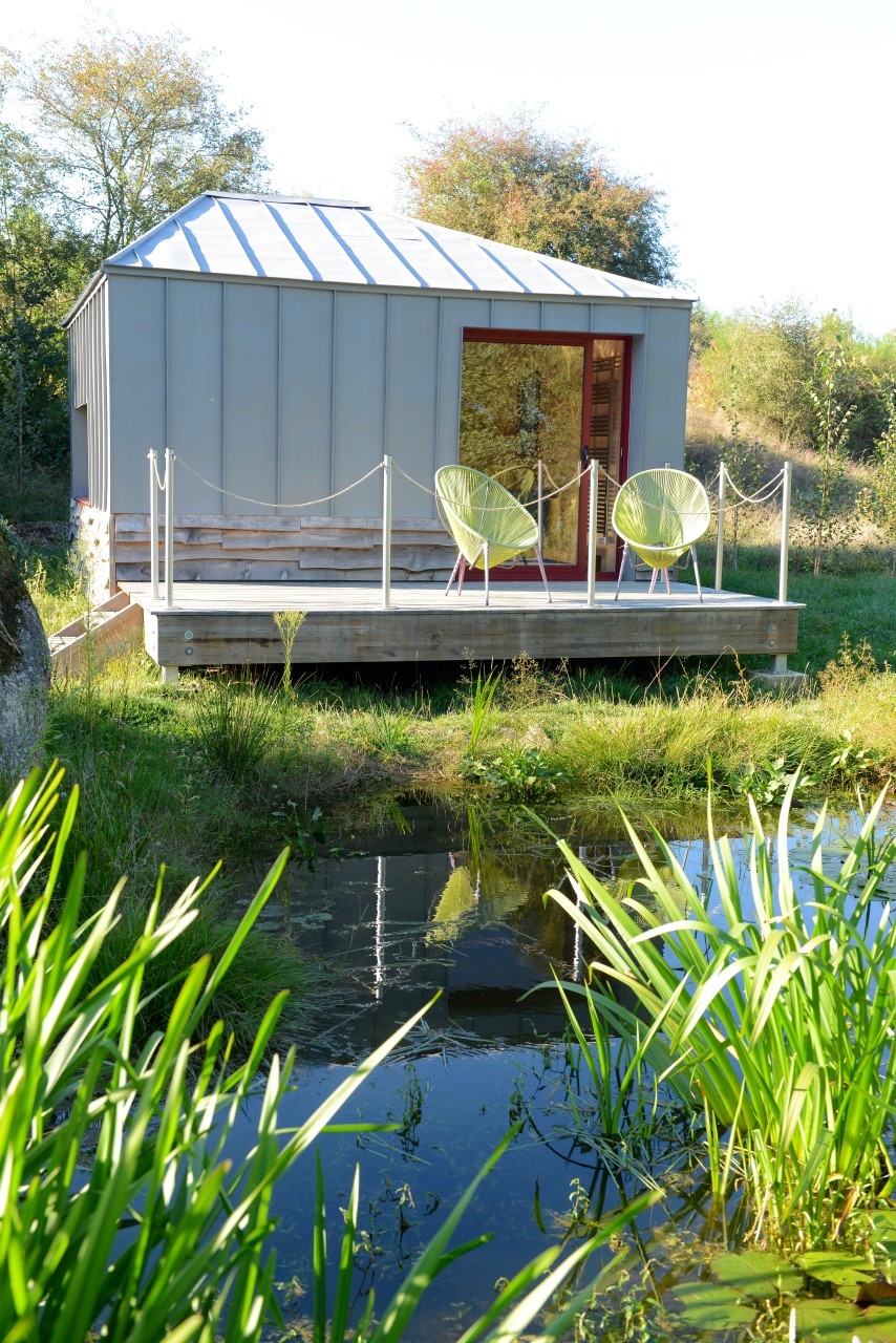Lodge Nymphéa 1 : une évasion romantique en pleine nature à Les Epesses — détail architectural