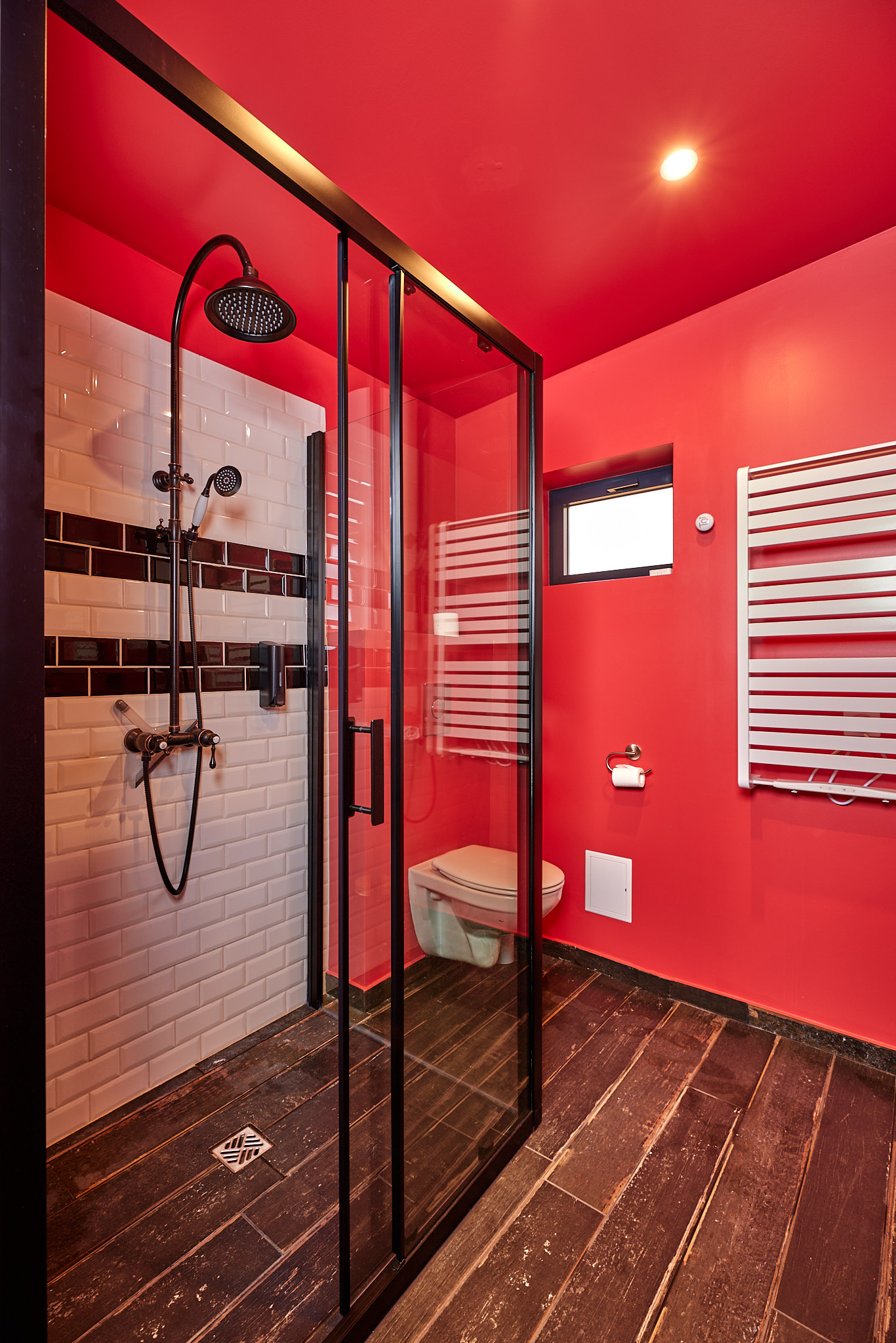 L'INDUS : une cabane immersive au cœur des Hauts-de-France à Wambrechies — salle de bain