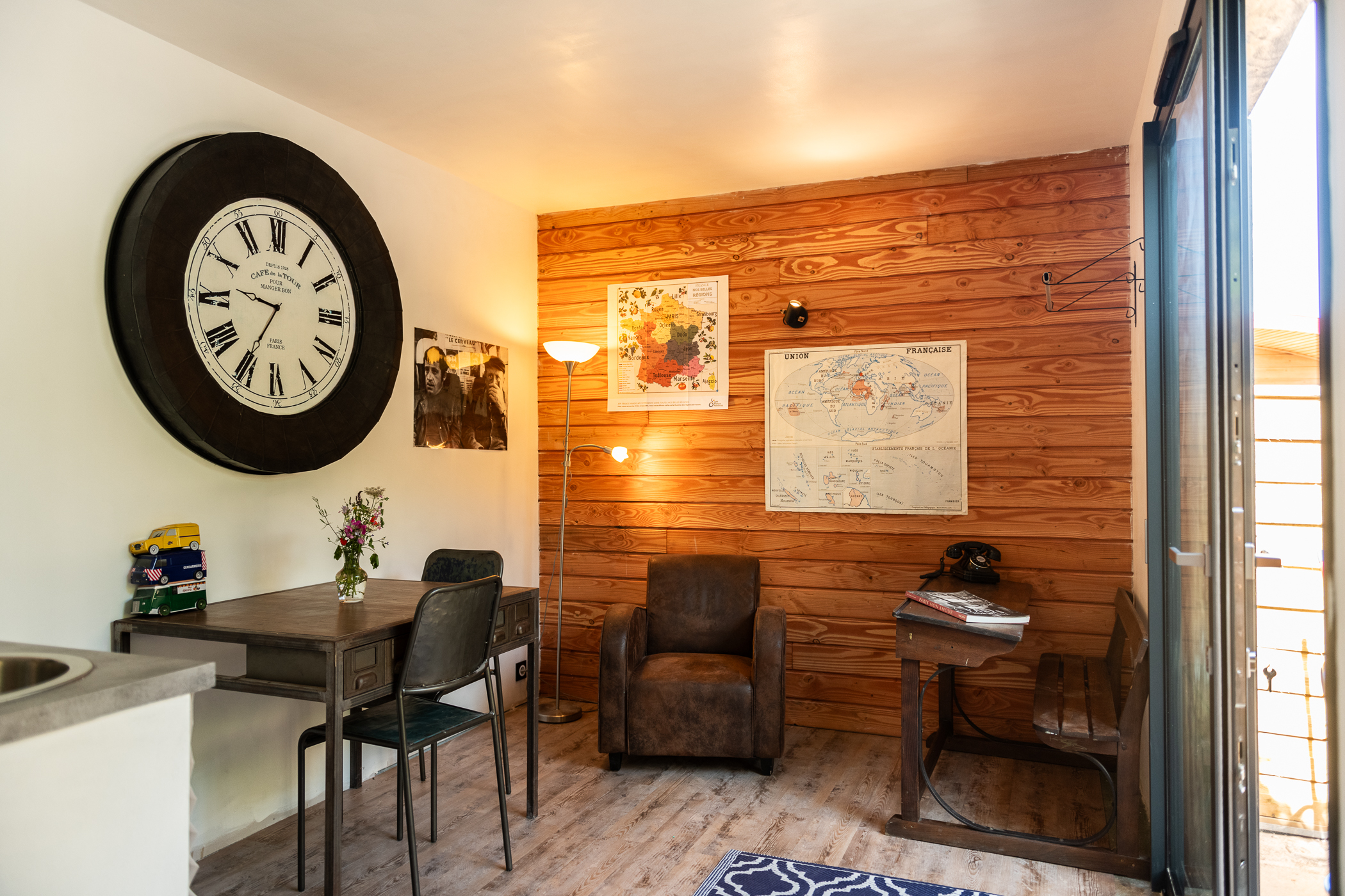 Douce France : une tiny house moderne au cœur de la nature — Tiny House à Le Gue D'allere