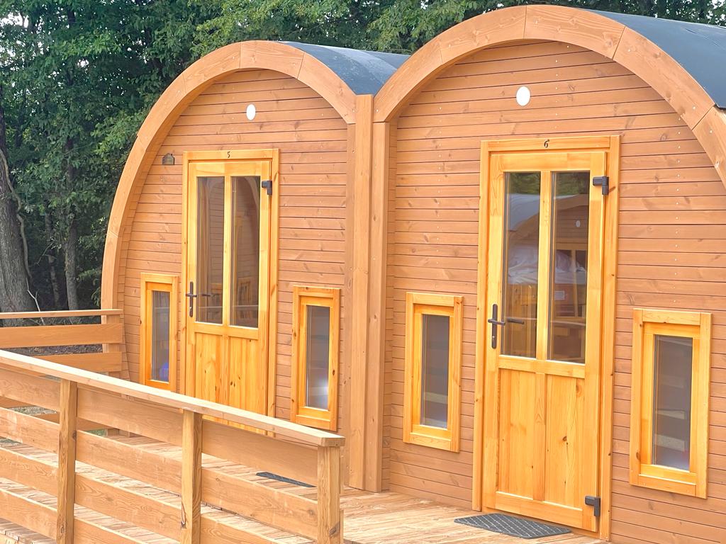 Krappahuttes — Tonneau avec spa à Dienné (Vienne) à Dienné — espace de vie