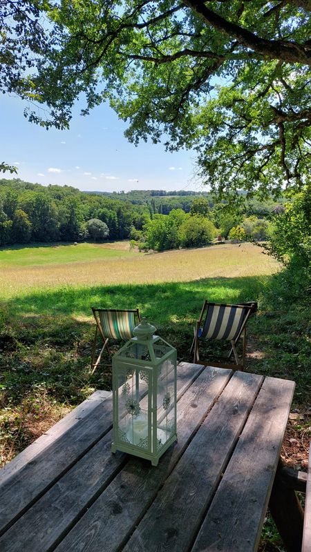 Séjournez dans une yourte au cœur de l'Aquitaine à Saint Front D'alemps — environnement naturel
