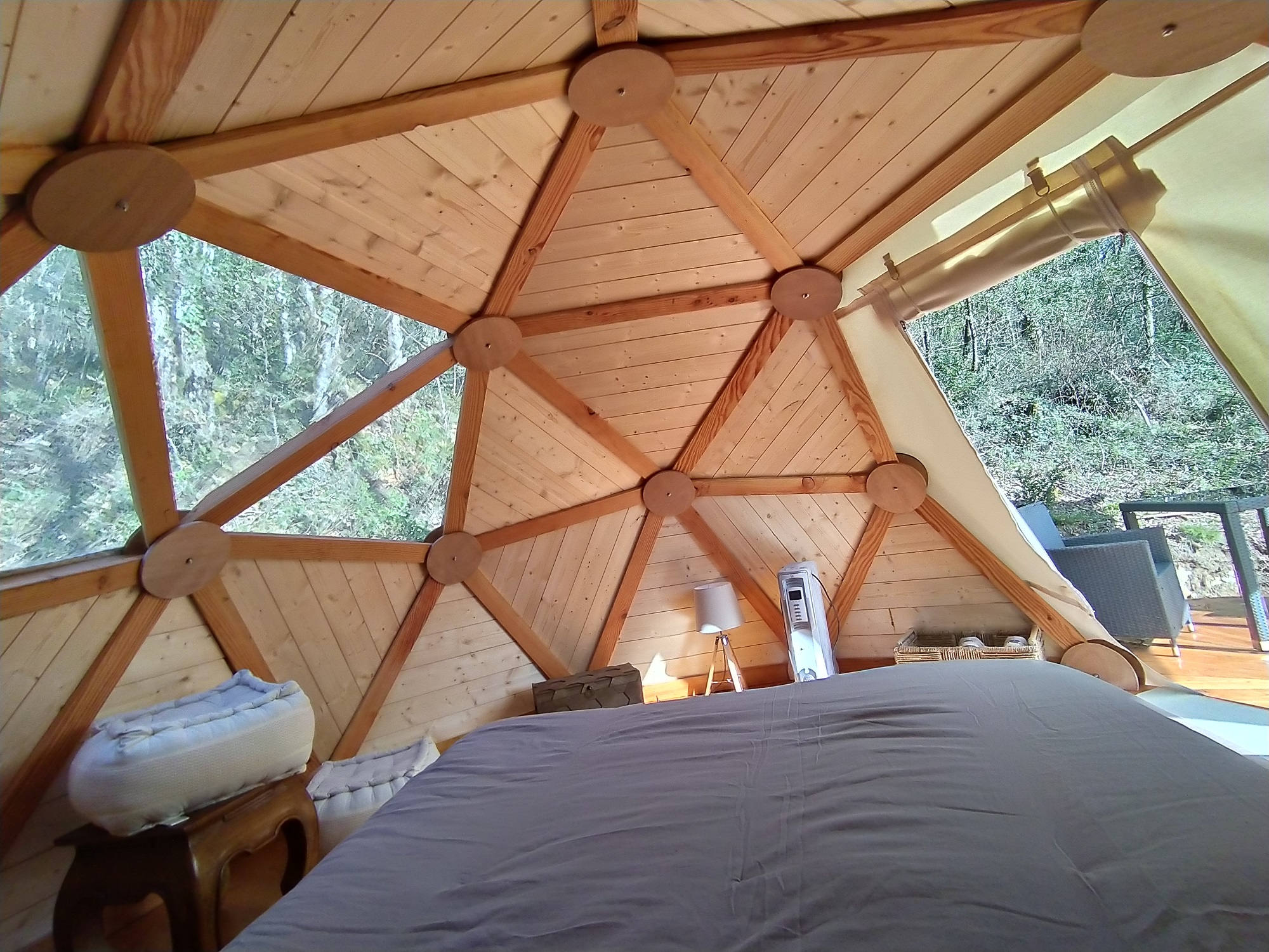 Le Dôme de la Maison de Tari — Nuit insolite avec spa en Dordogne à Périgueux — cuisine