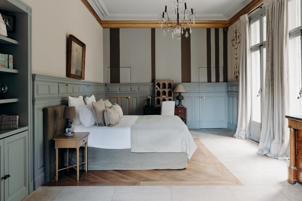 Suite Junior avec vue sur le jardin — Hébergement insolite avec spa à Hérault