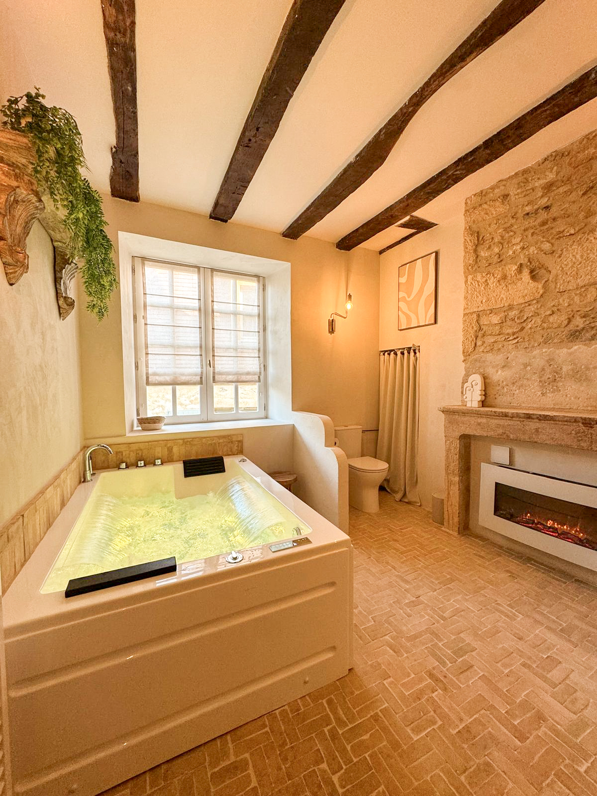 La Suite N⁰7 & Spa — Parenthèse amoureuse à Sarlat