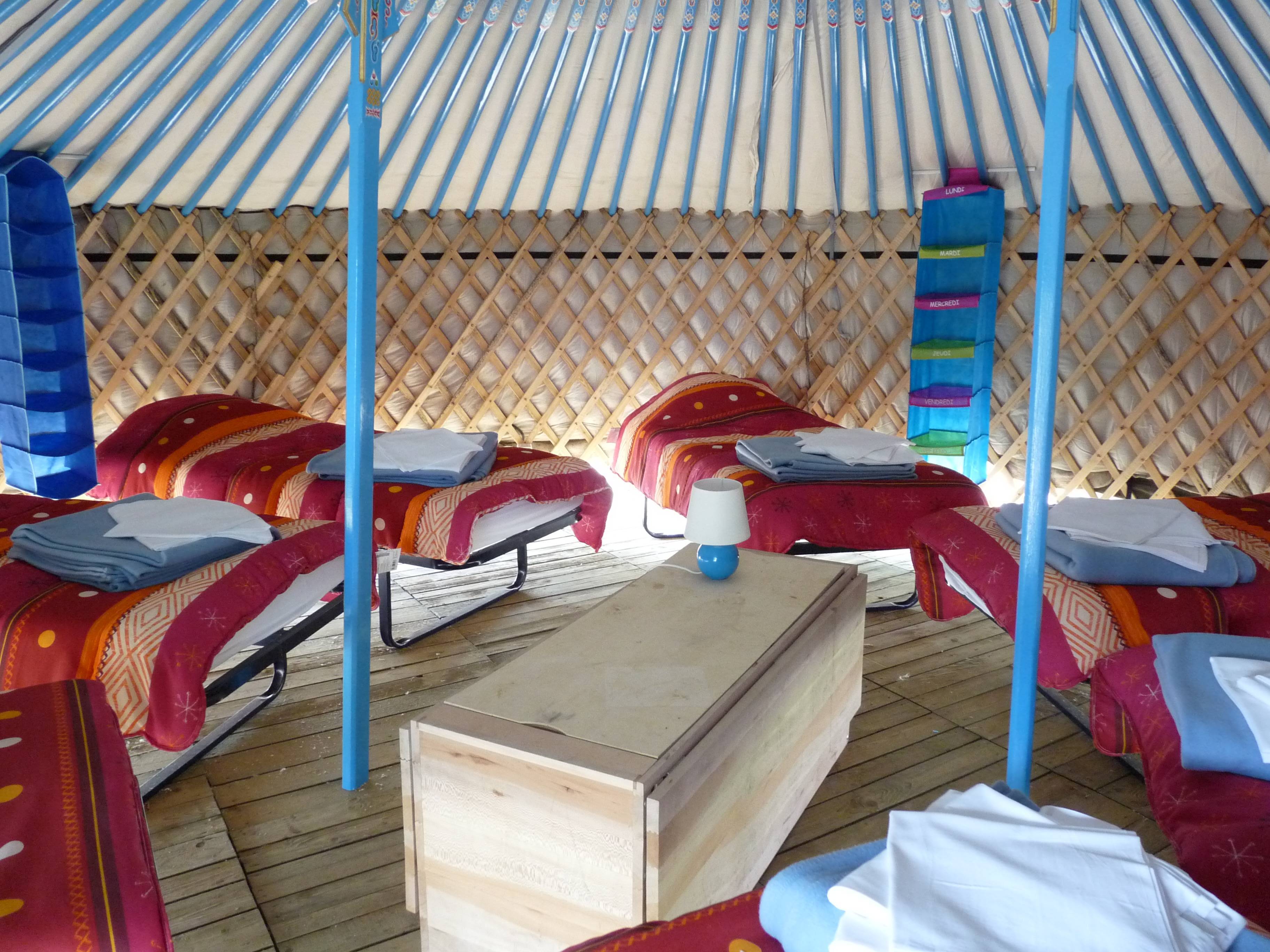 Yourte Mongole n°1 — Hébergement insolite avec spa à Dienné à Dienné — chambre