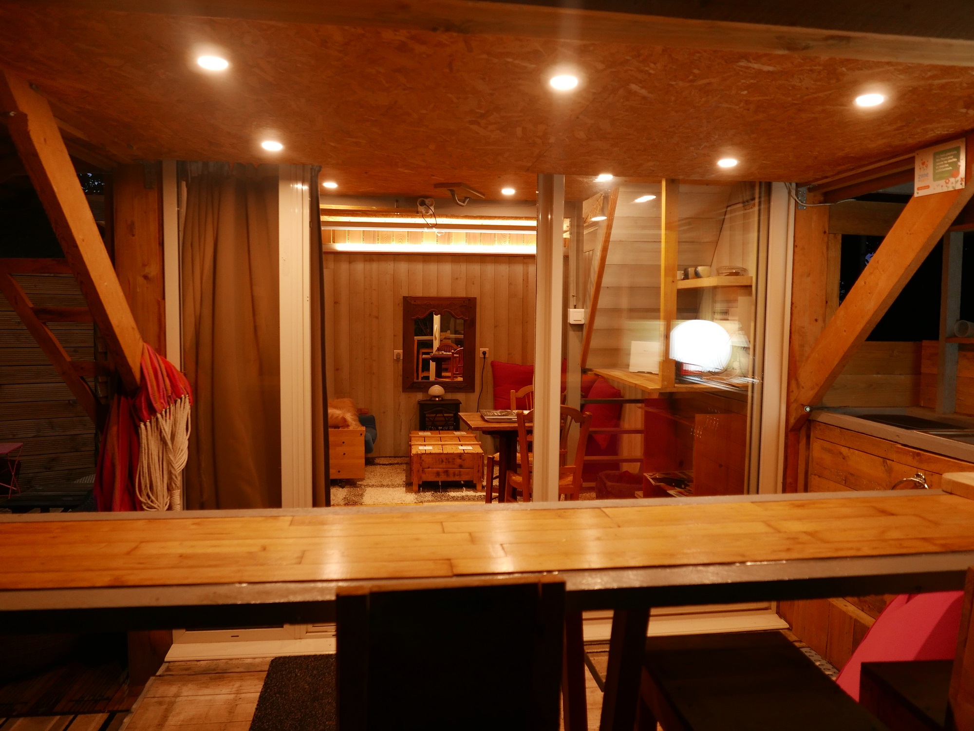 La Cabane de Léo : une escapade bien-être en Basse-Normandie à La Lande De Goult — espace de vie