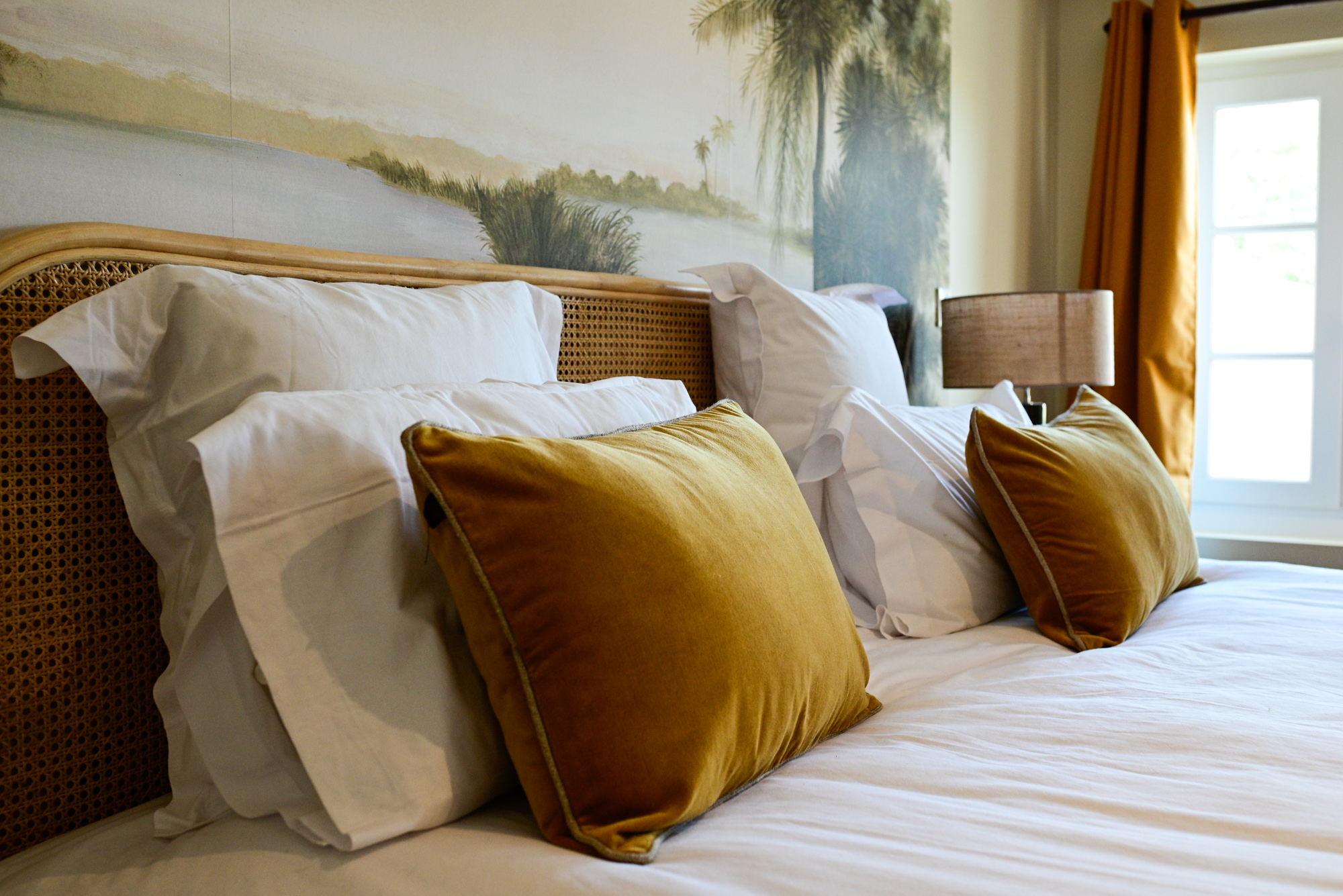 Studio Deluxe Muscadelle — Hébergement avec spa à Bordeaux (Gironde) à Bordeaux — chambre