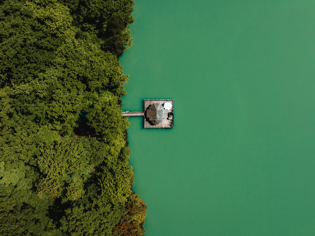 Cabane Spa Mirage : une échappée belle sur l'eau à Joncherey — vue intérieure