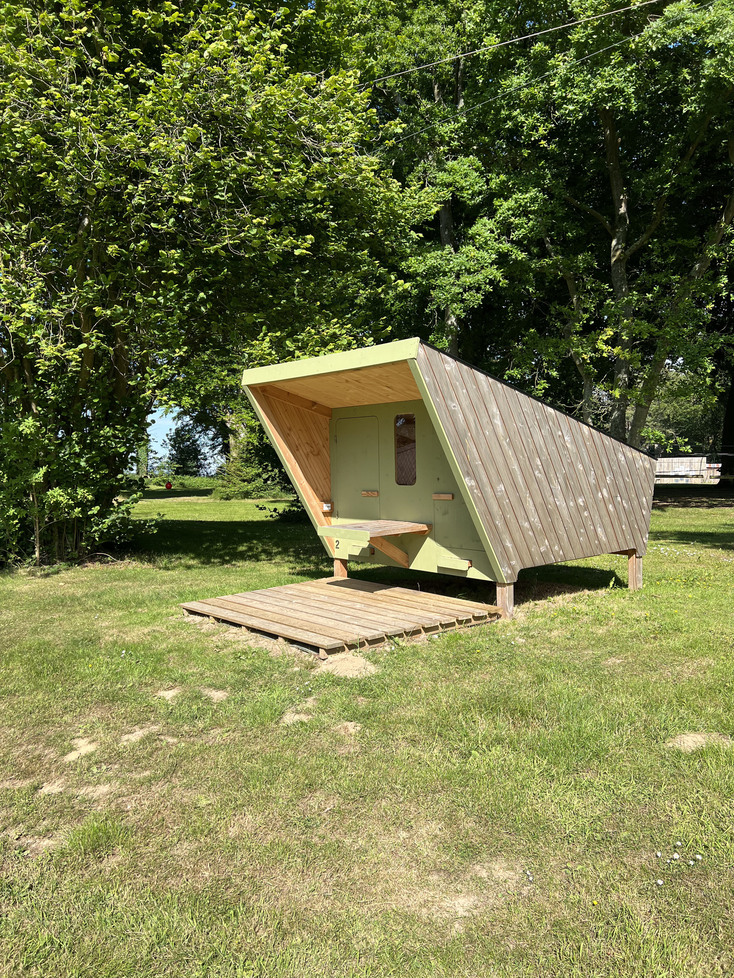 Petite cabane en bois — Nuit perchée à 6m à Étretat en Seine-Maritime