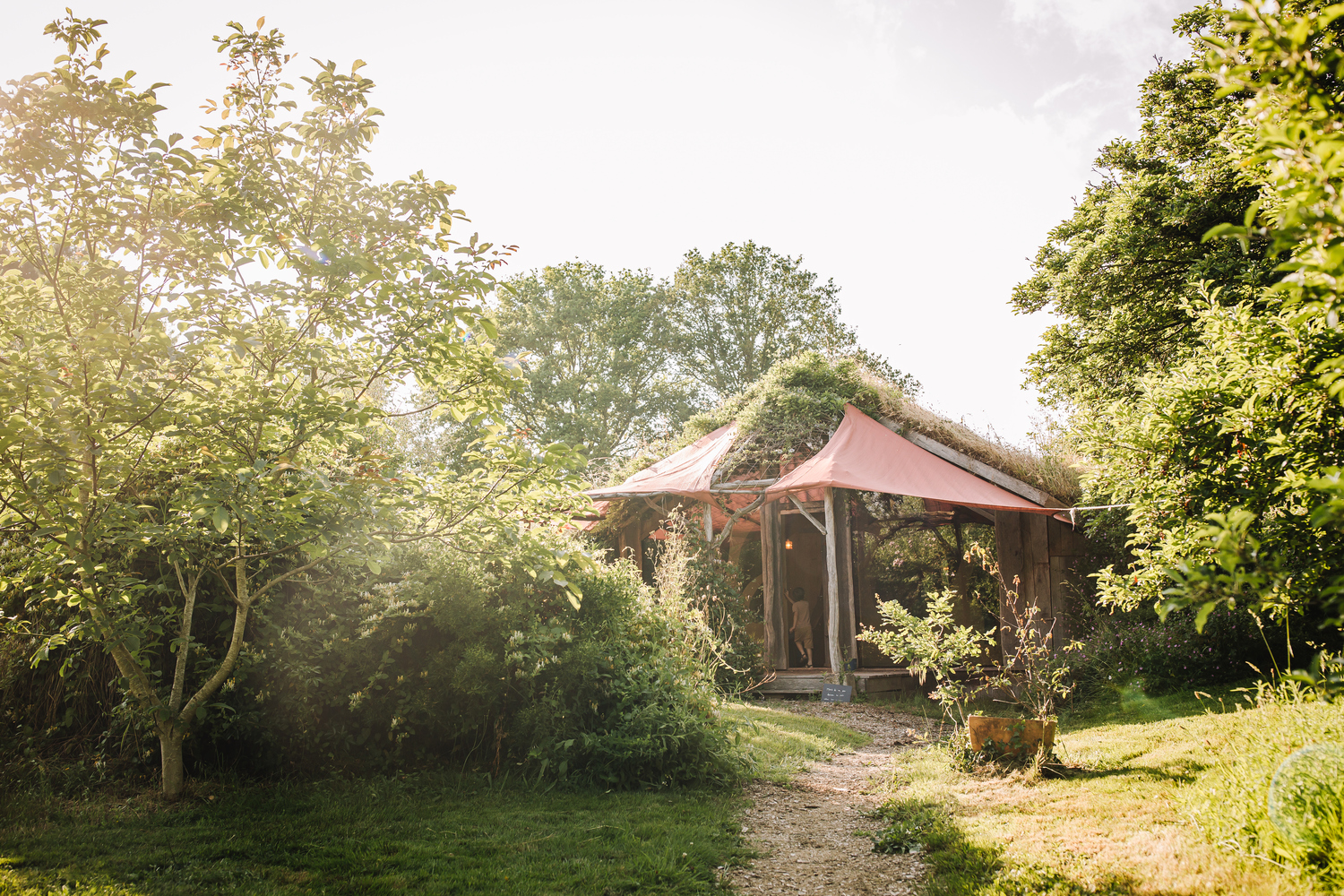 Ecolodge dans la Prairie : une cabane végétalisée en Bretagne — Cabane à Saint-M'hervé