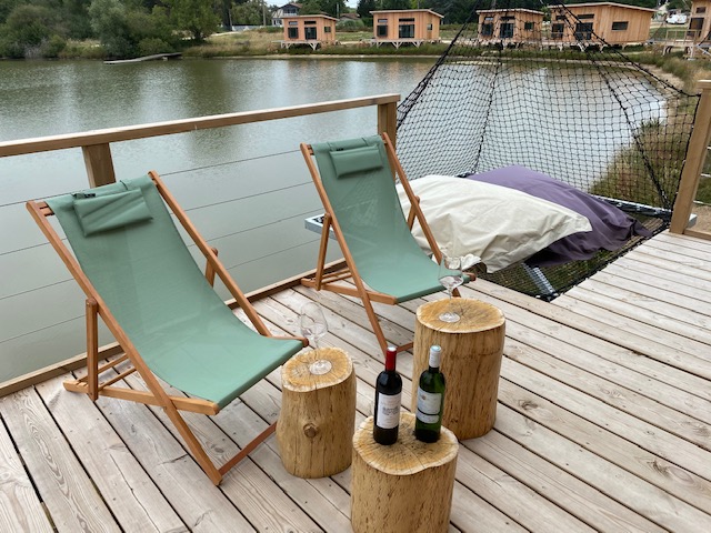La Paloumayre — Ecolodge avec spa privatif à Saint Pardon de Conques (Gironde) à Saint-Pardon-de-Conques — vue intérieure