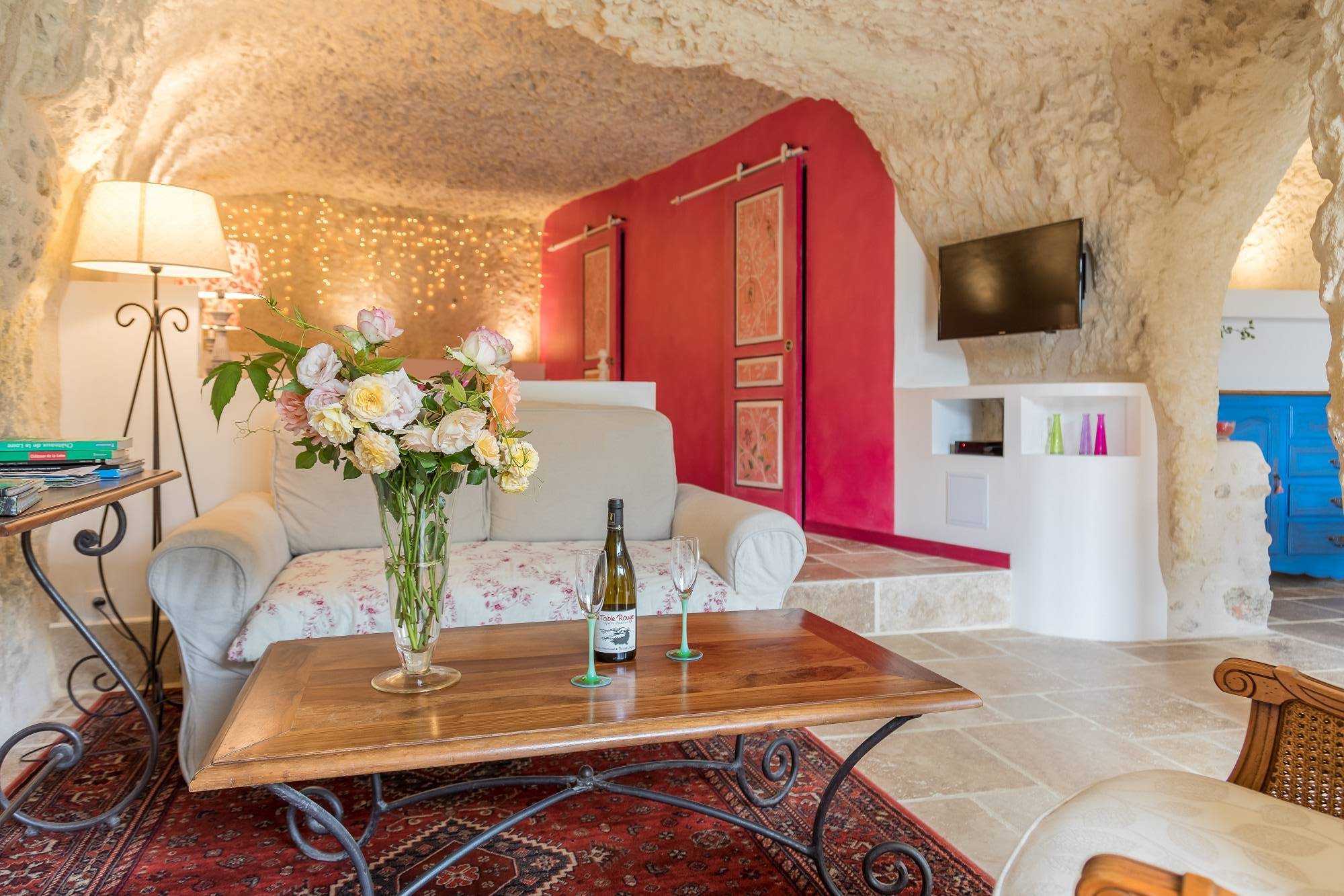 Évasion dans une maison troglodyte au cœur du Val de Loire