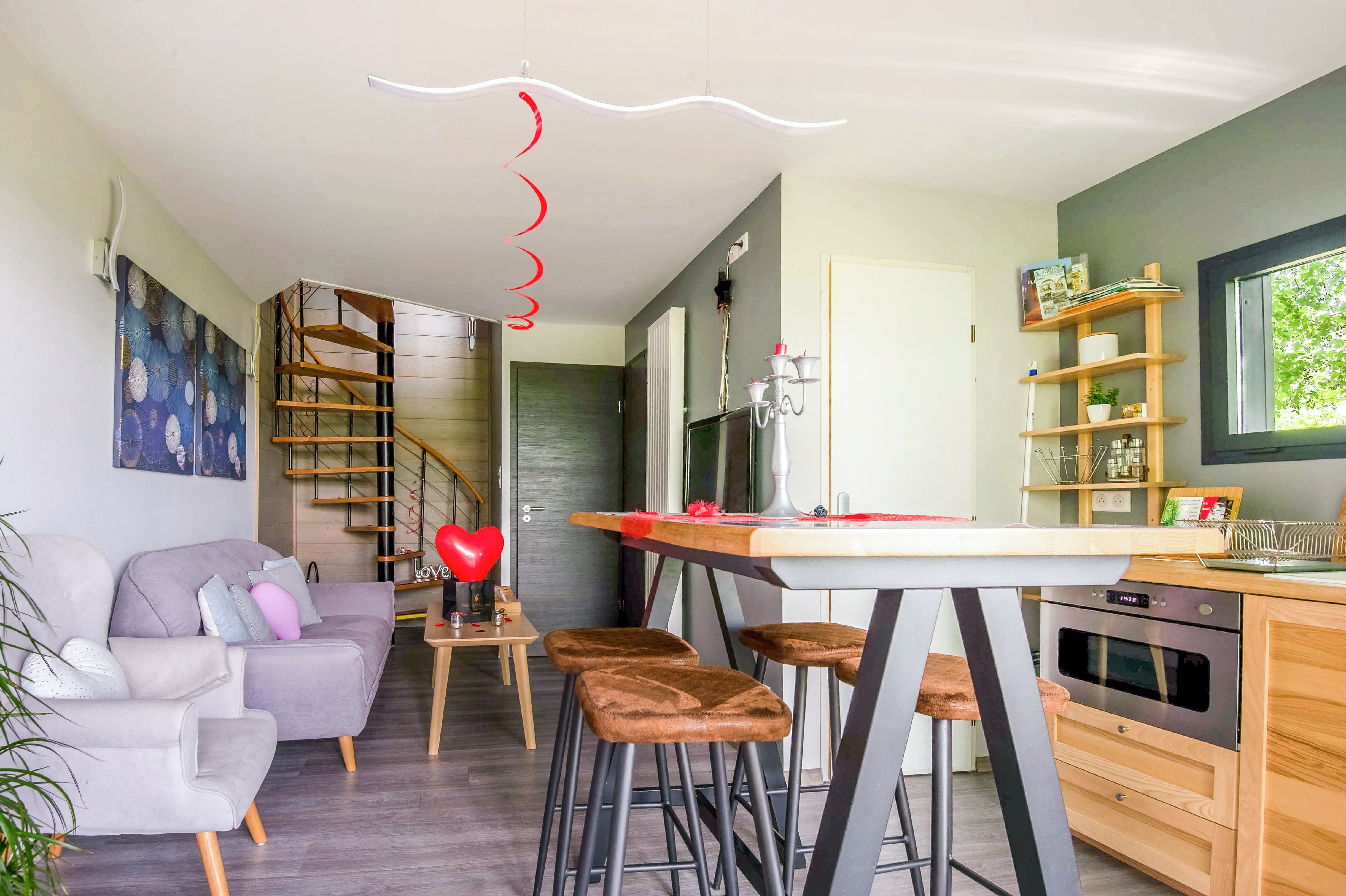 Chalet Spa Sirius : un cocon de sérénité en Lorraine à Ville-Sur-Illon — cuisine
