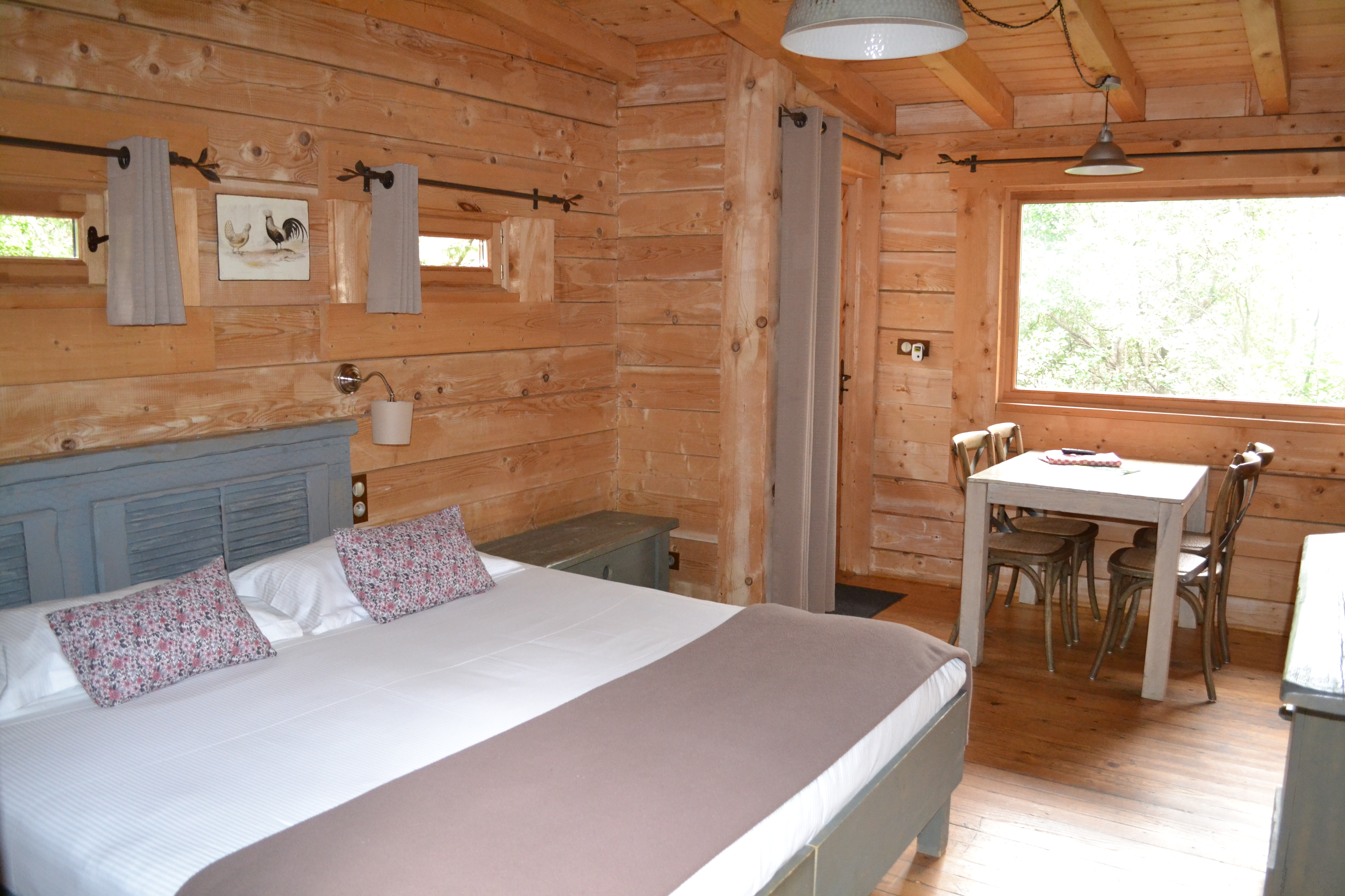 Cabane Fuste : une expérience suspendue en Languedoc-Roussillon à Villalier — cuisine