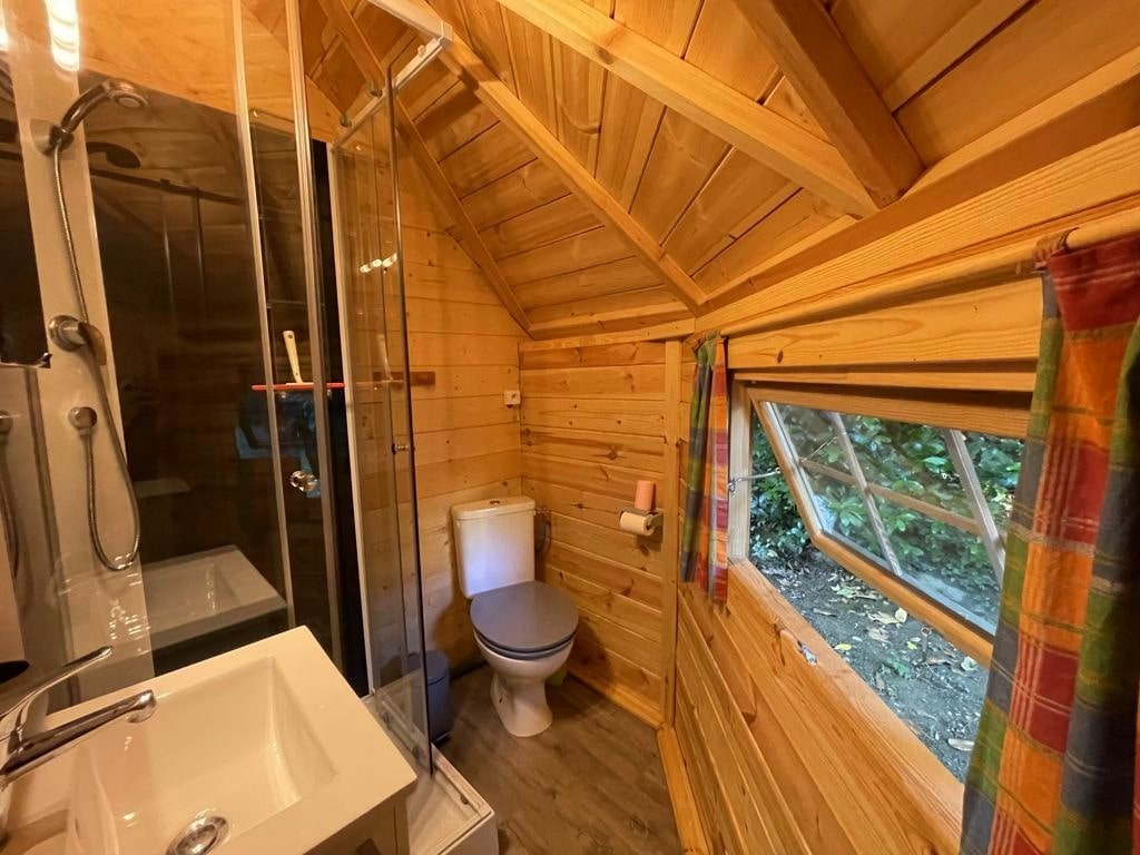 Kota finlandais — Cabane avec terrasse à Ardèche à Le Teil — cuisine