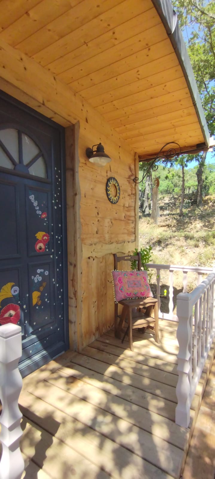 La Roulotte bohème — Roulotte avec spa à Languedoc-Roussillon à Perpignan — cuisine