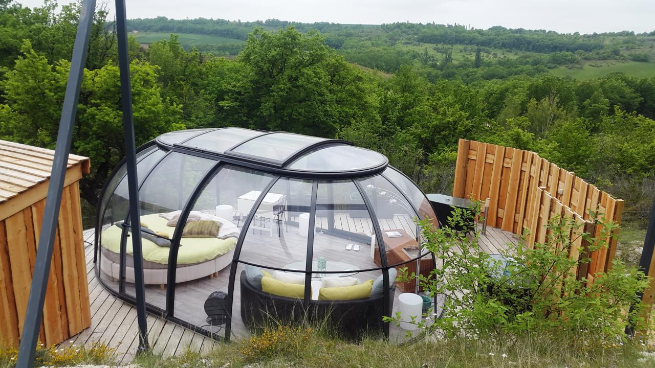 Dôme Prestige : une expérience unique en pleine nature à Labastide De Penne — vue intérieure