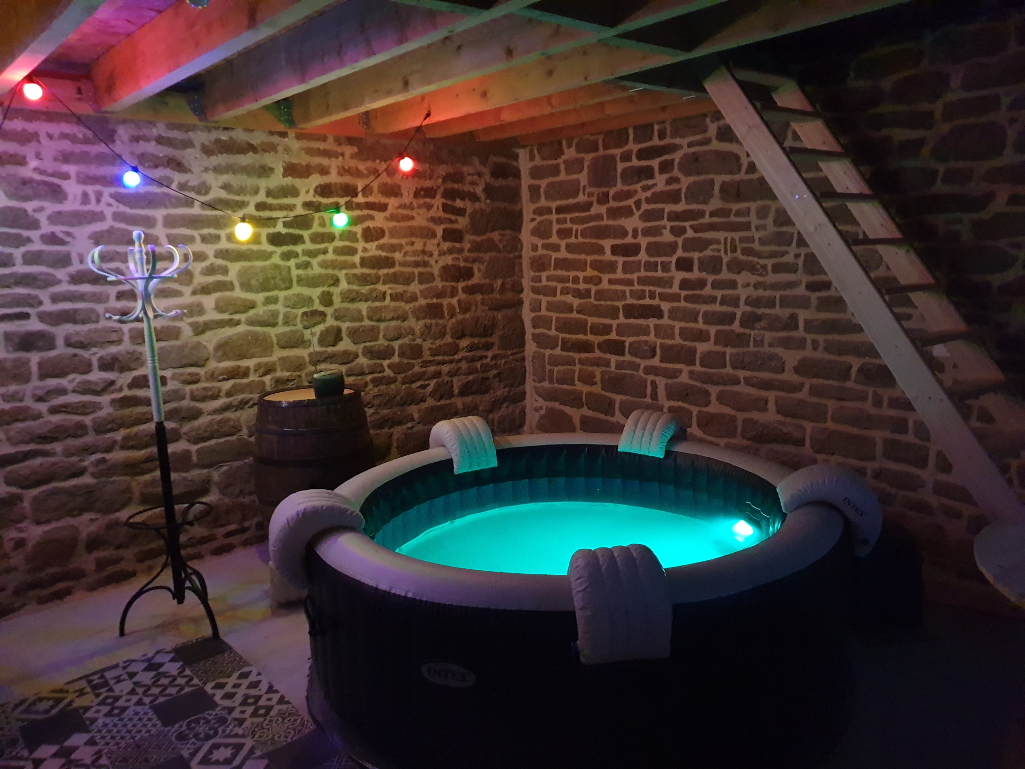 La Bulle de Clotilde : une évasion en Bretagne à Tourch — chambre