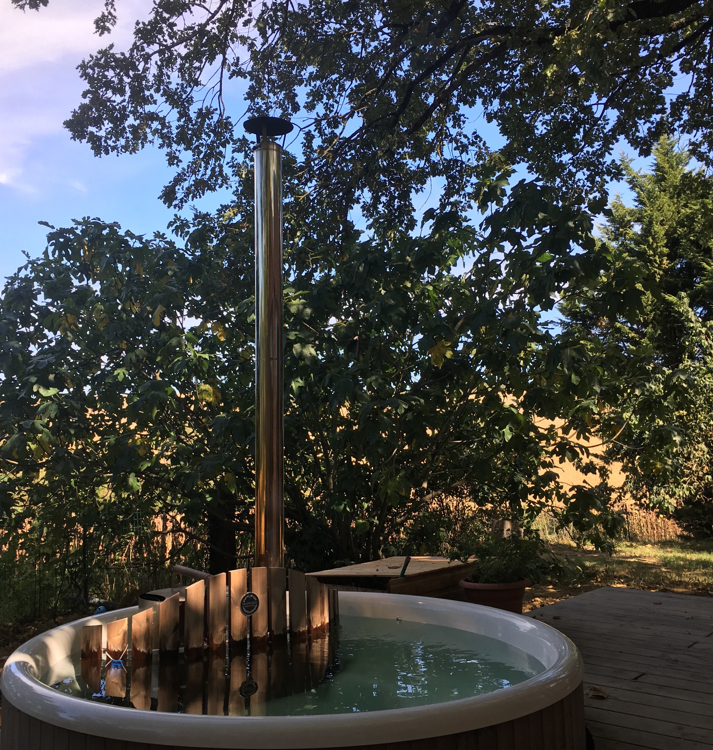 La Petite Cabane & Spa — Cabane avec bain nordique à Haute-Garonne à Toulouse — vue depuis la terrasse