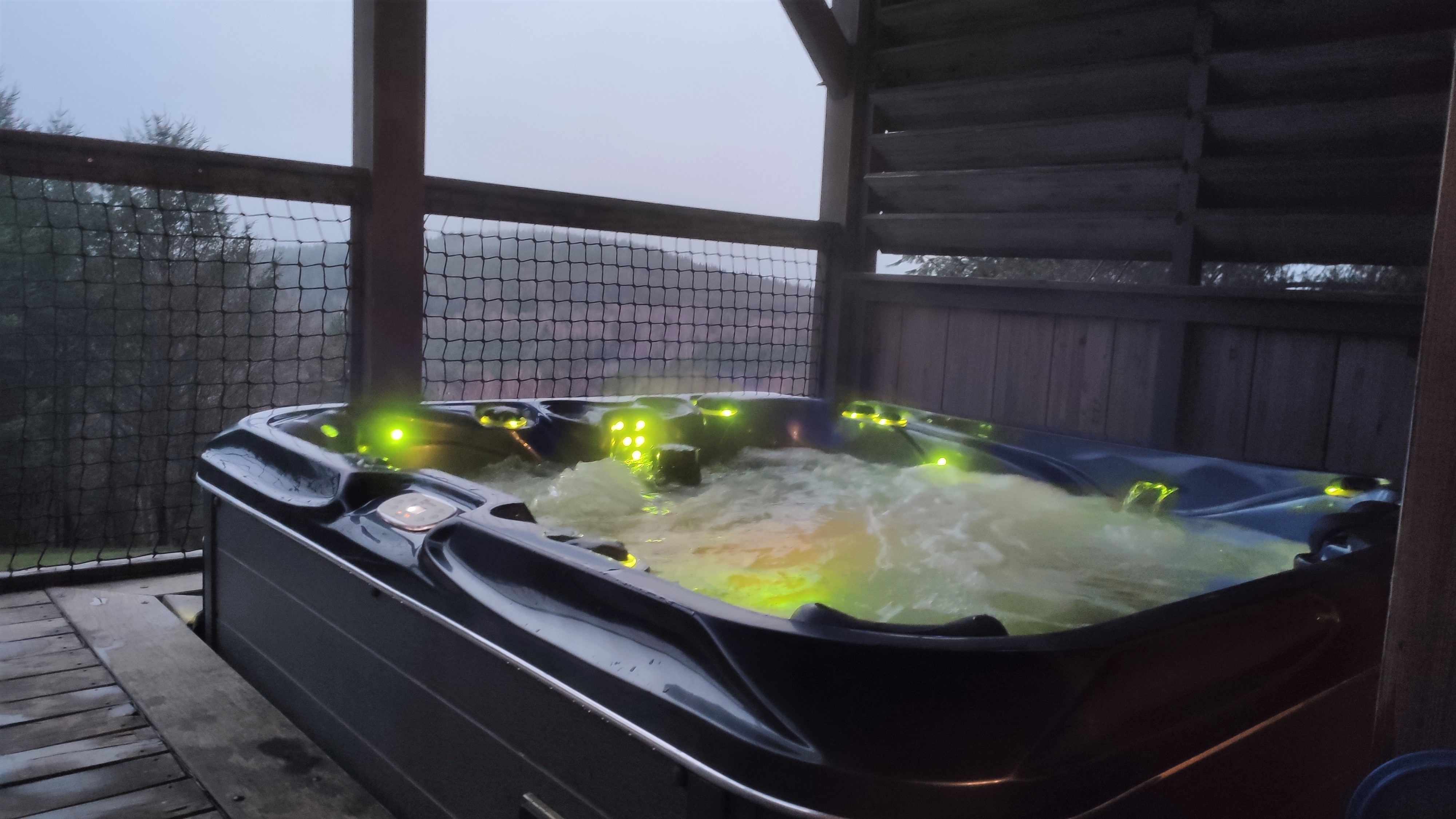 Lodge Spa Marcel : une cabane immersive en Limousin à Palazinges — environnement naturel