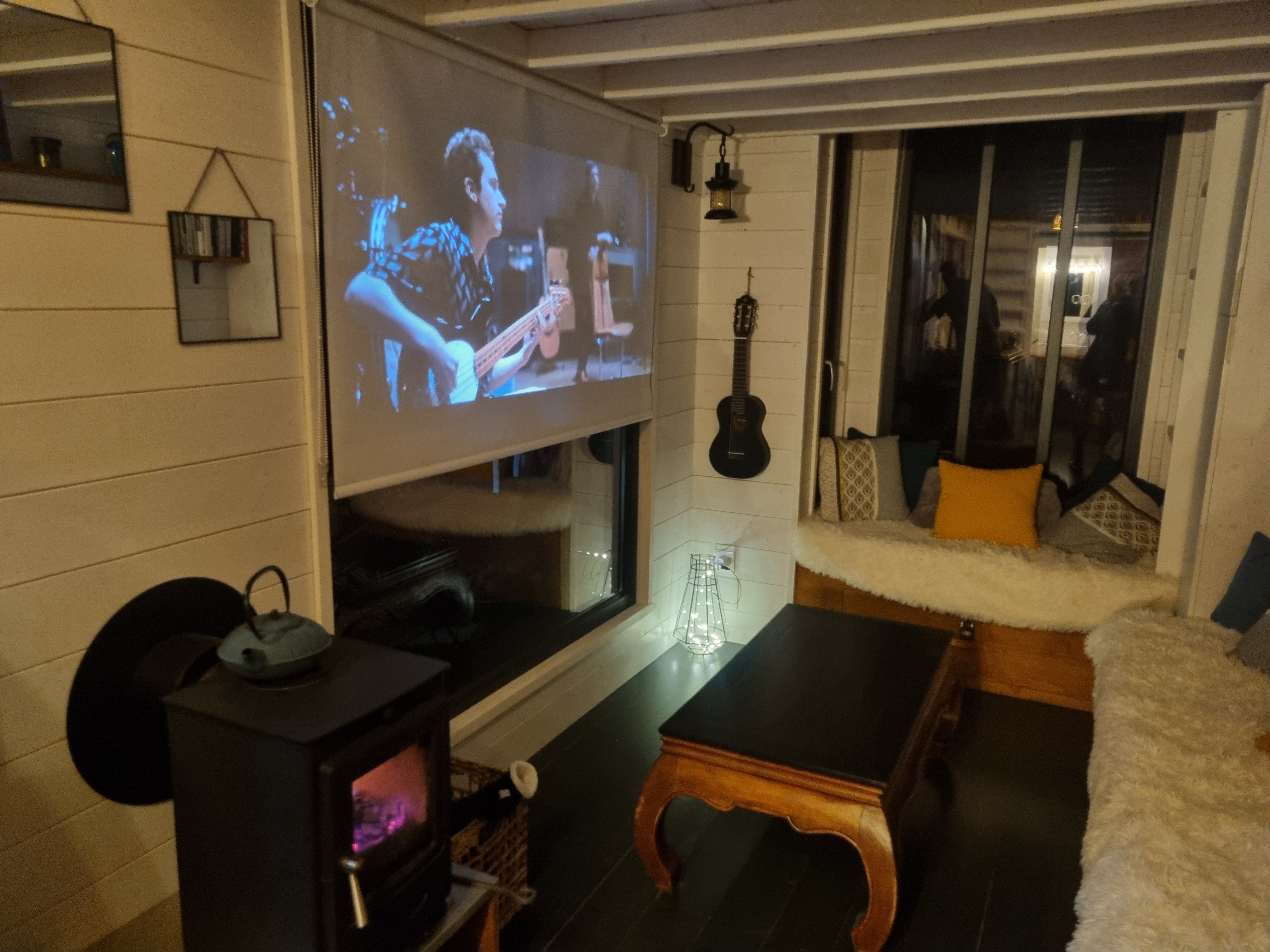 La Chrysalide — Tiny House avec vue panoramique à Vosges à Sapois — espace de vie