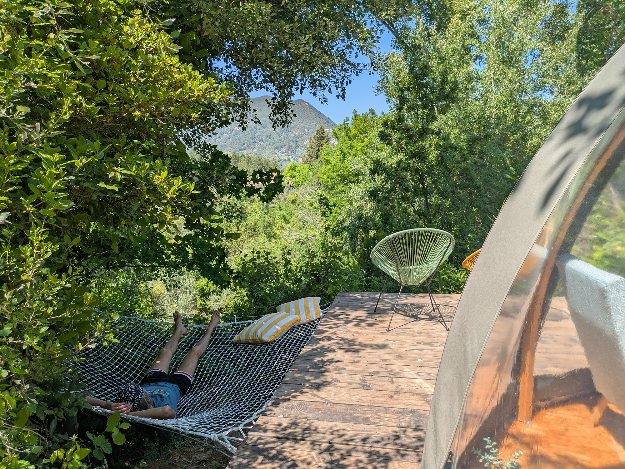 Bulle Provence & Piscine — Nuit étoilée en Drôme à Valence — espace de vie