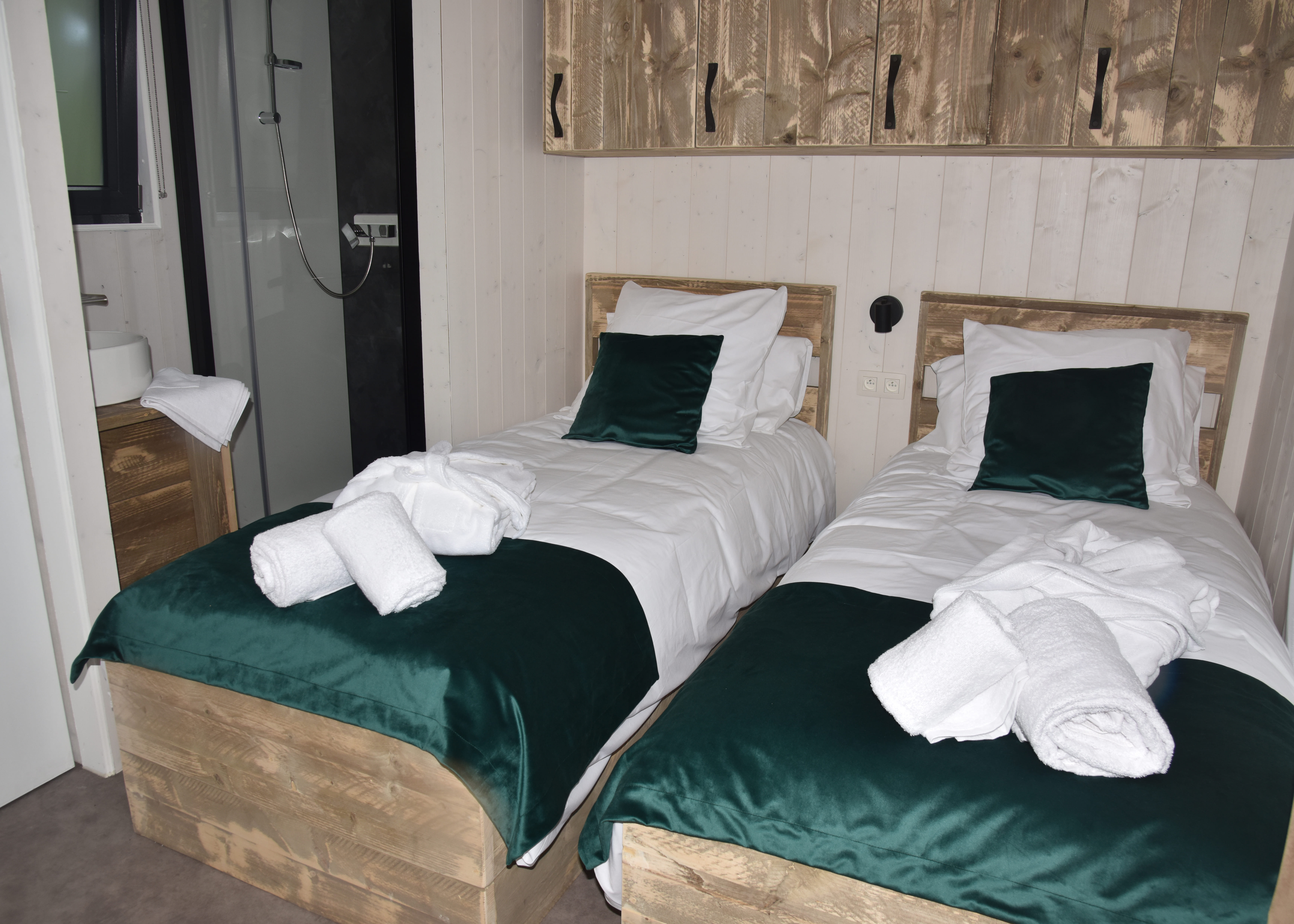 Cabane LUERN & Spa : une évasion sensorielle en Auvergne à Vic-Le-Comte — chambre