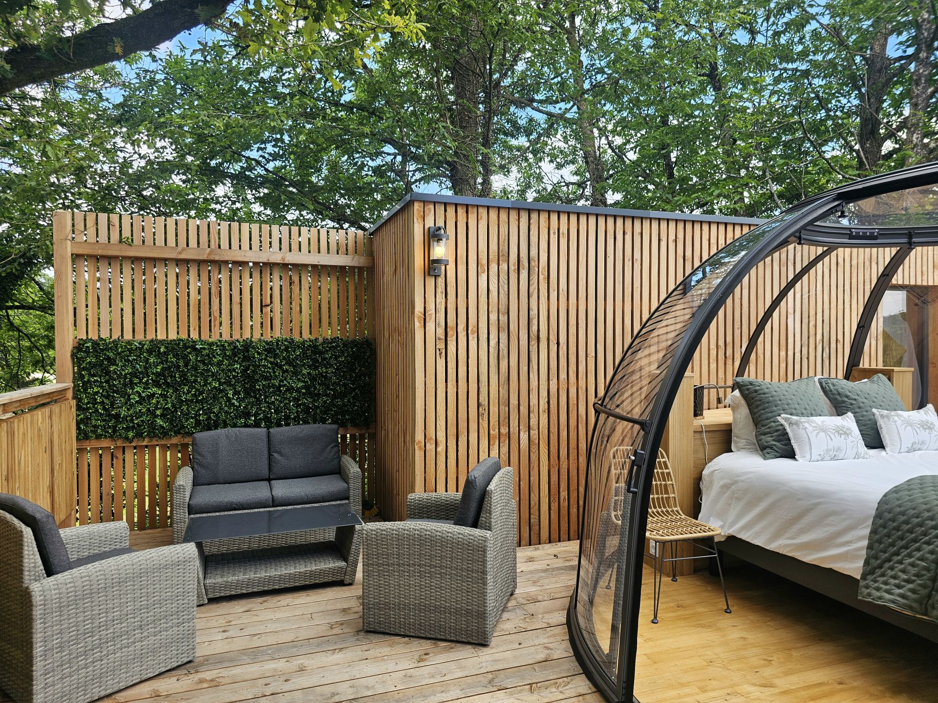 Le Scandilodge Dôme & Spa 2 — Cabane sur pilotis avec spa à Morbihan à Quistinic — salle de bain