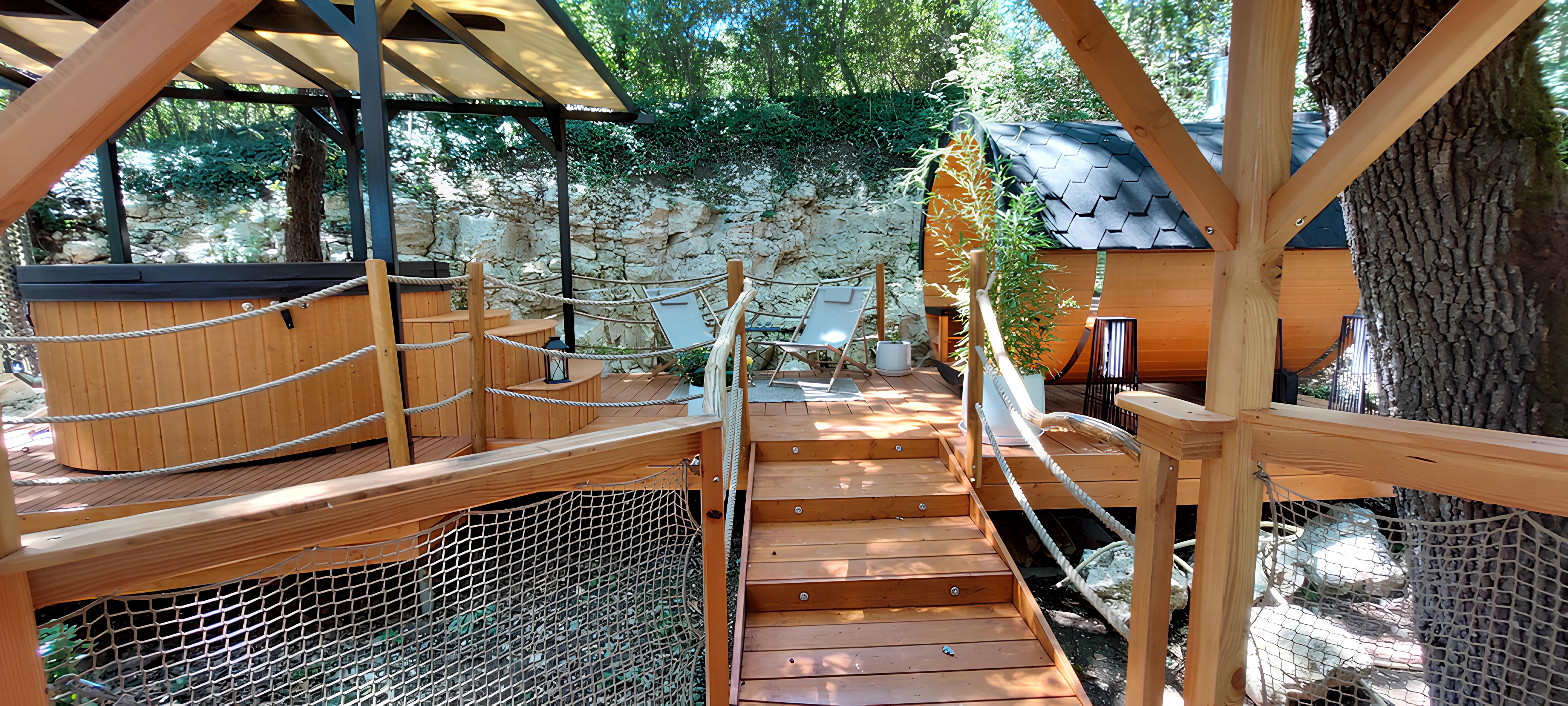 Cabane perchée GAIA — Nuit avec spa à Sarrant (Gers)