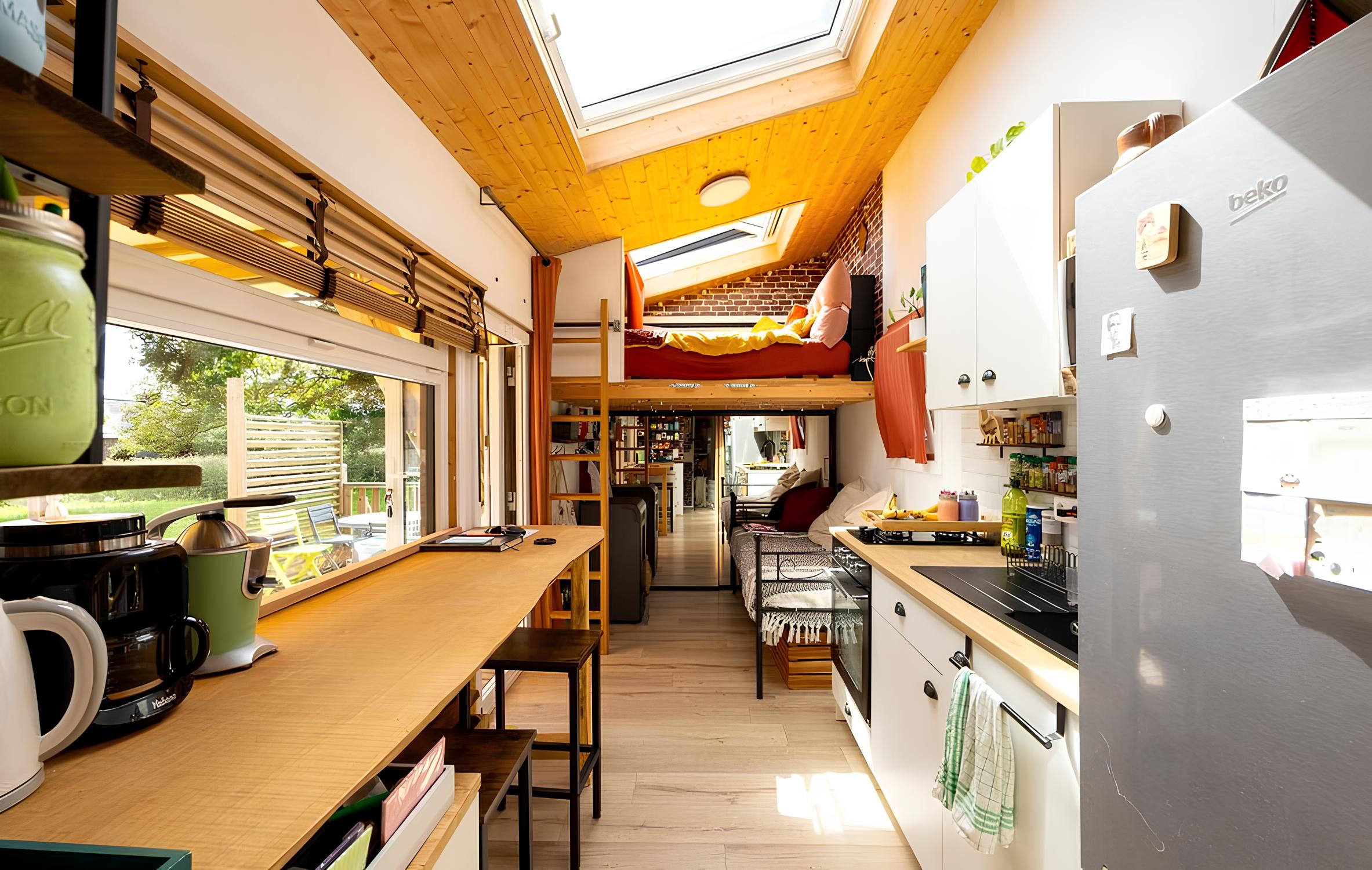 La tiny house sous les étoiles — Nuit cosy avec baignoire à Morbihan