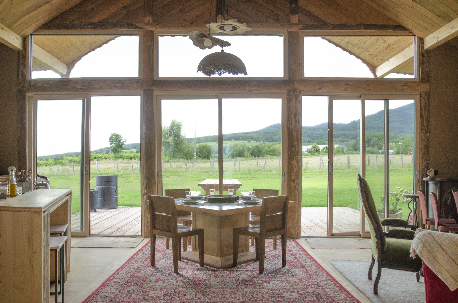 Parenthèse Élément Terre : Ecolodge en Alsace à Wattwiller — détail architectural
