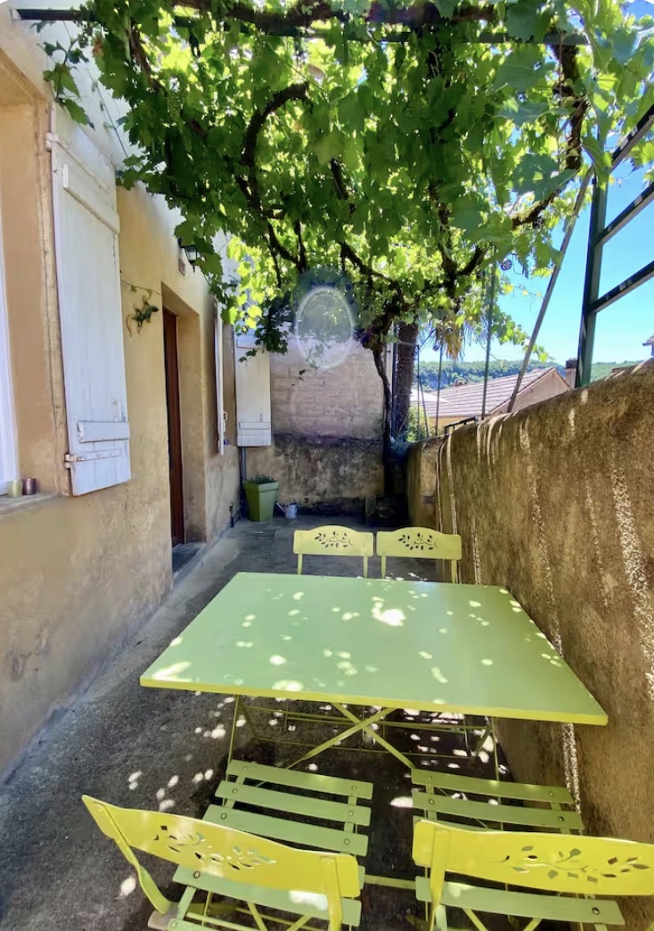 La maison troglodyte de la Lézardière — Hébergement insolite avec spa en Dordogne à Les Eyzies — chambre