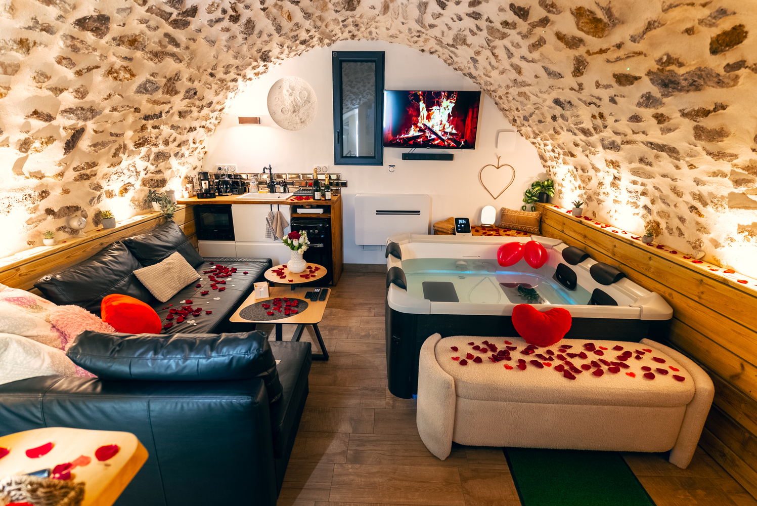 La voûte étoilée & Spa — Maison troglodyte avec jacuzzi à Seine-et-Marne