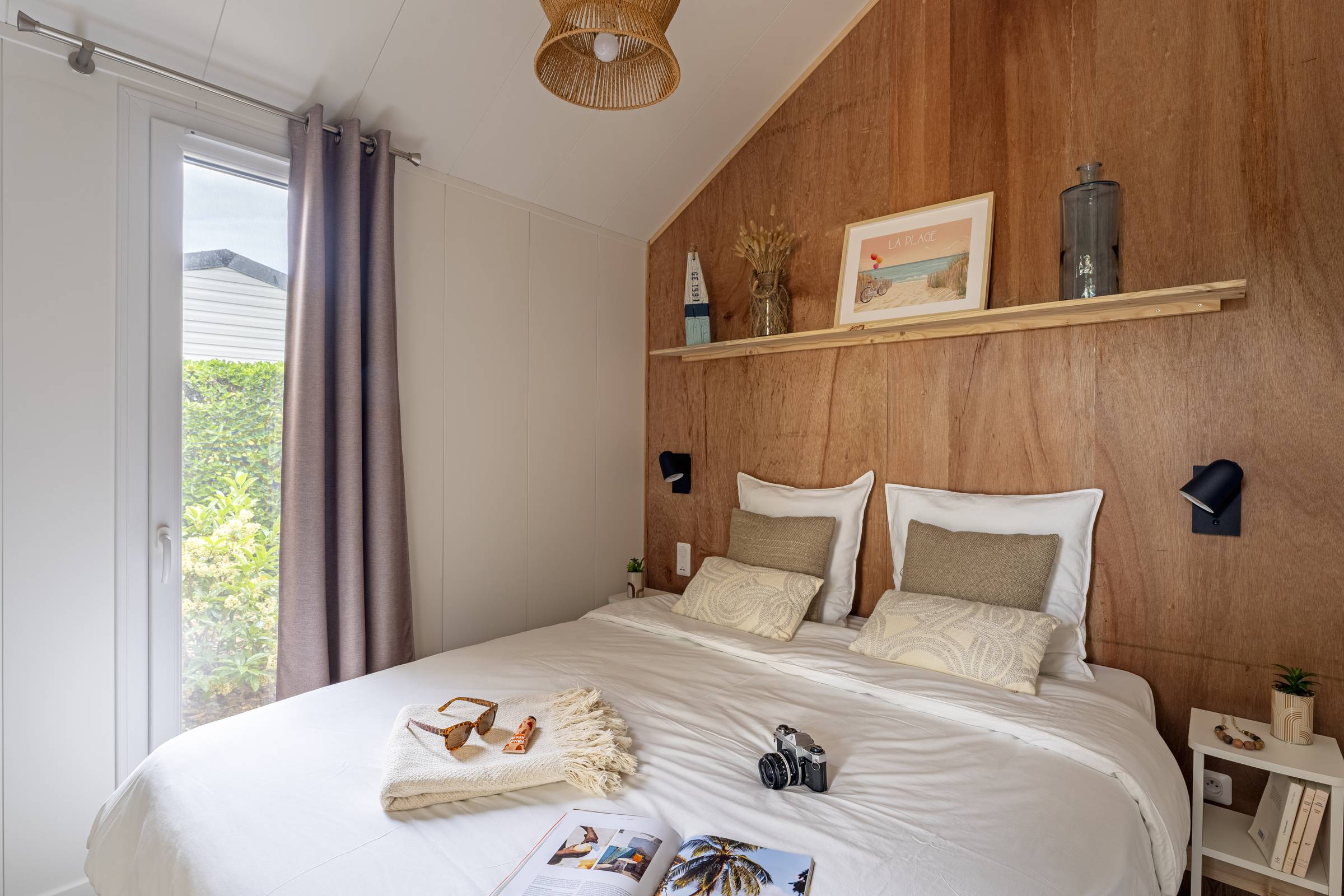 Villa Bois marin spa — Ecolodge avec jacuzzi en Vendée à La Roche-sur-Yon — salle de bain