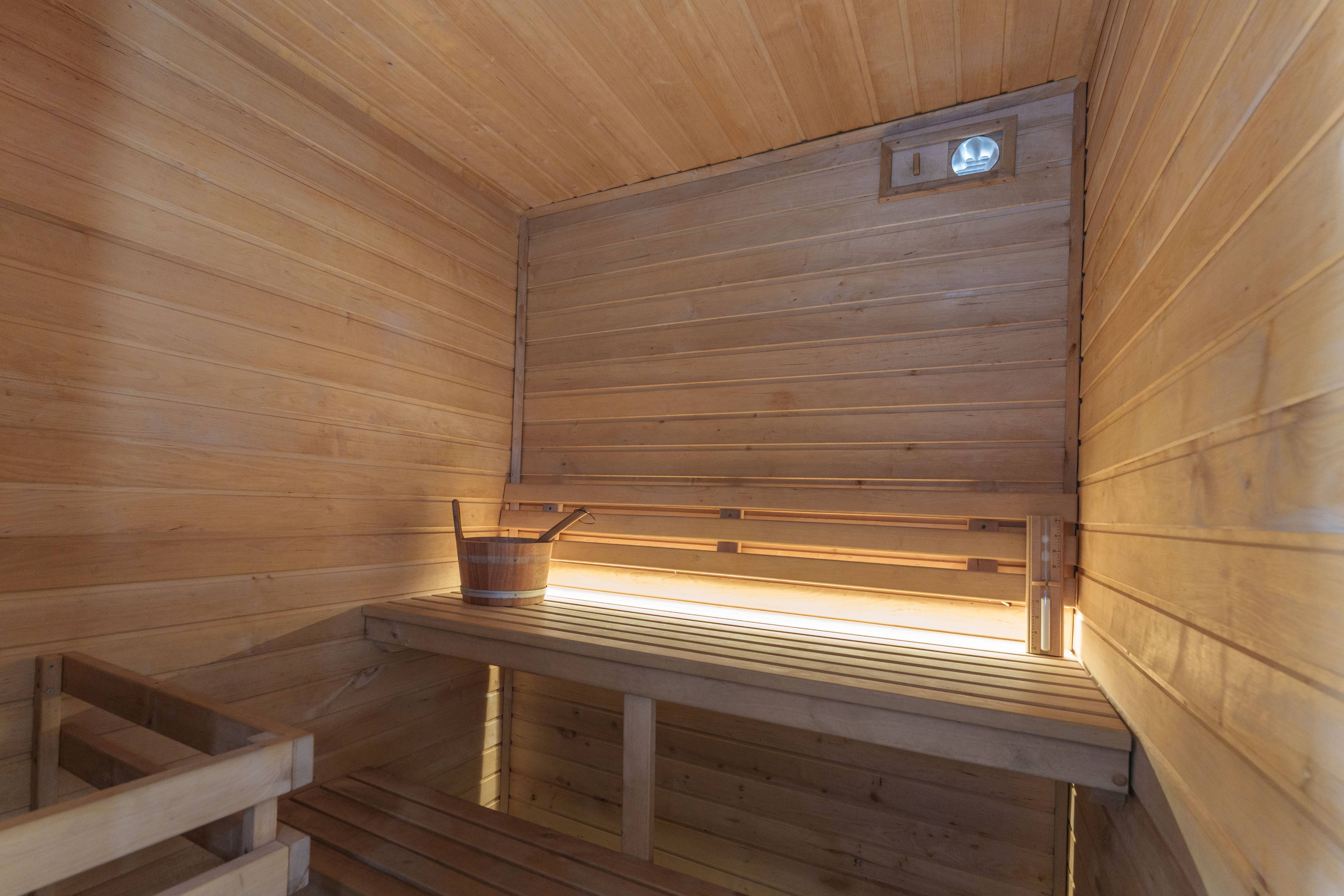 Suite flottante Supérieure — Maison insolite avec rooftop à Saint Fargeau (Seine-et-Marne) à Saint-Fargeau-Ponthierry — chambre