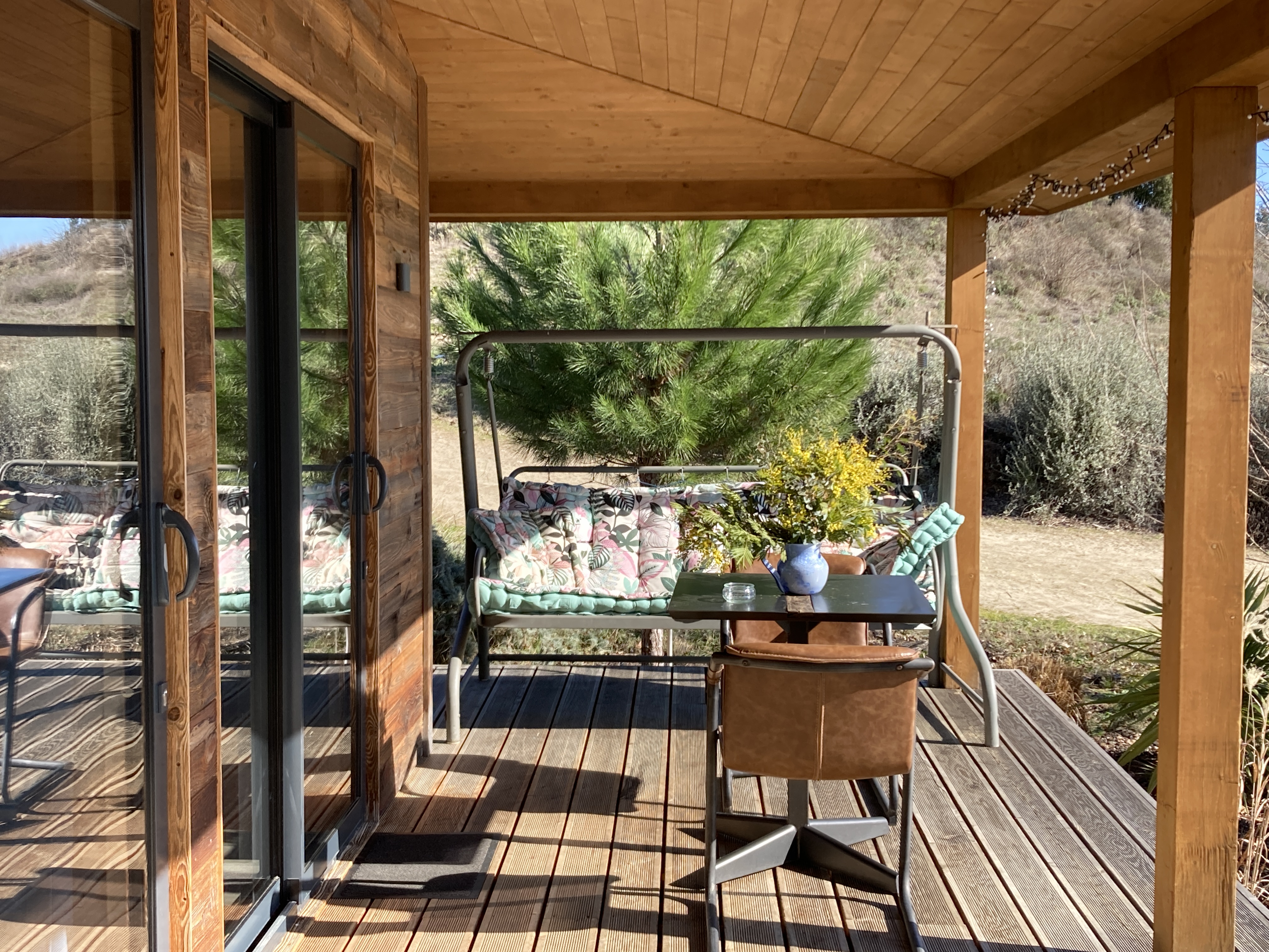 Cabane Spa des Baies Sauvages : une échappée en Languedoc-Roussillon à Villarzel Du Razès — chambre