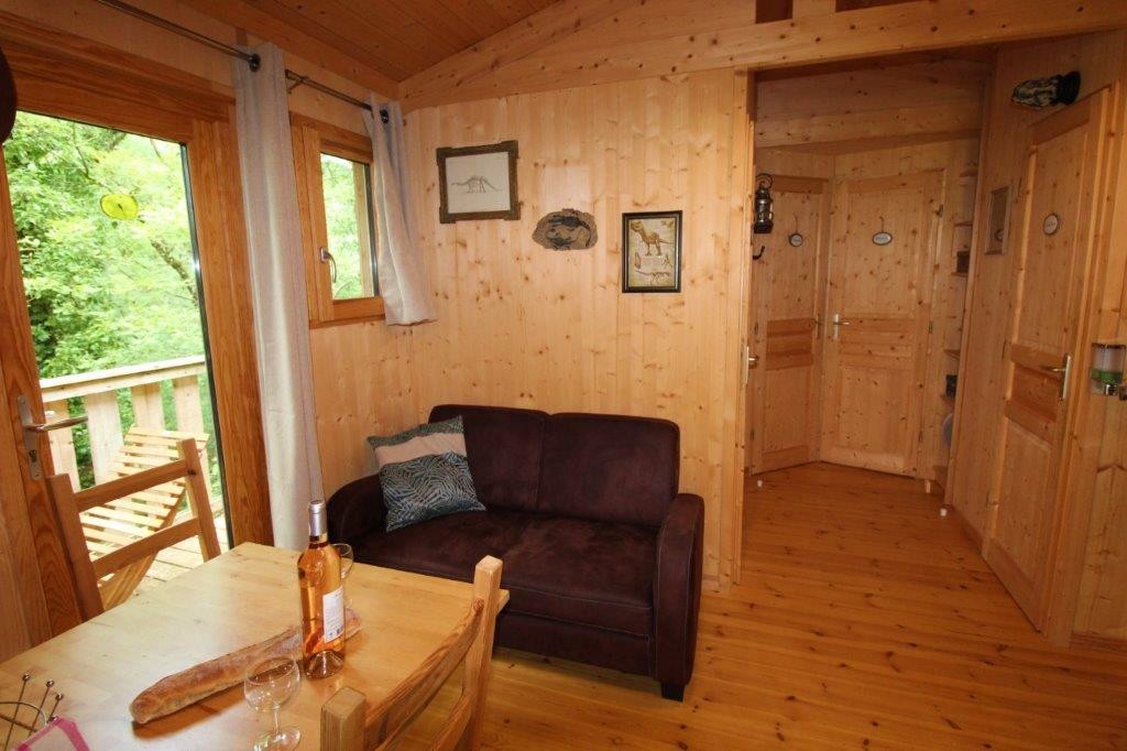 Cabane Perchée Jurassic — Cabane dans les arbres à Tarn-et-Garonne à Saint-Nicolas-de-la-Grave — espace de vie