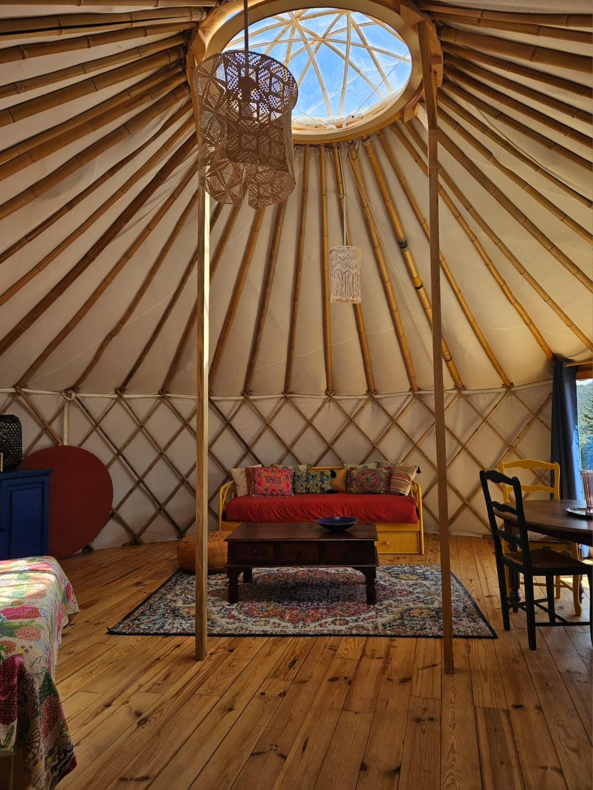 La Yourte Bambou — Yourte familiale avec spa à Pyrénées-Orientales à Perpignan — vue depuis la terrasse