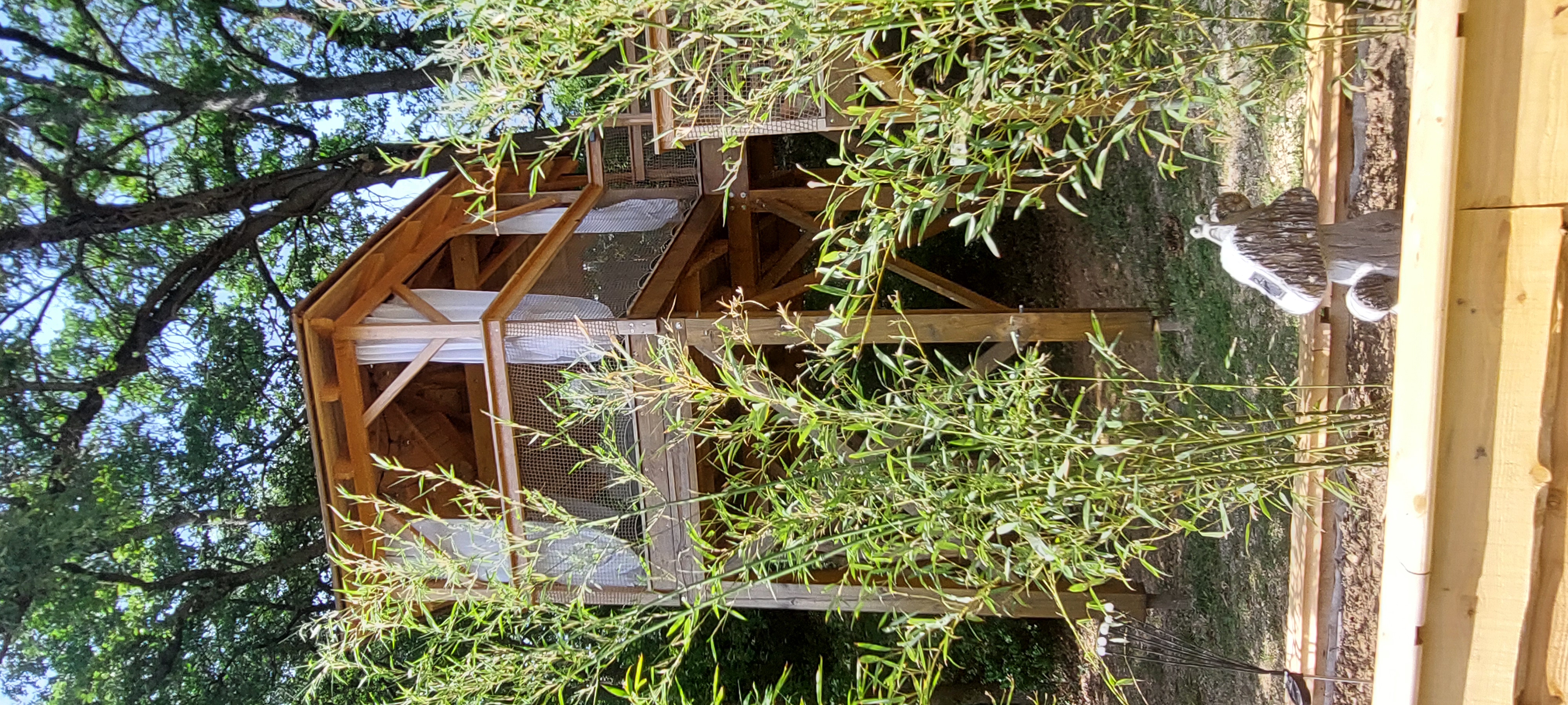 Cabane perchée BLOOMA — Détente avec Spa à Sarrant (Gers) à Sarrant — détail architectural