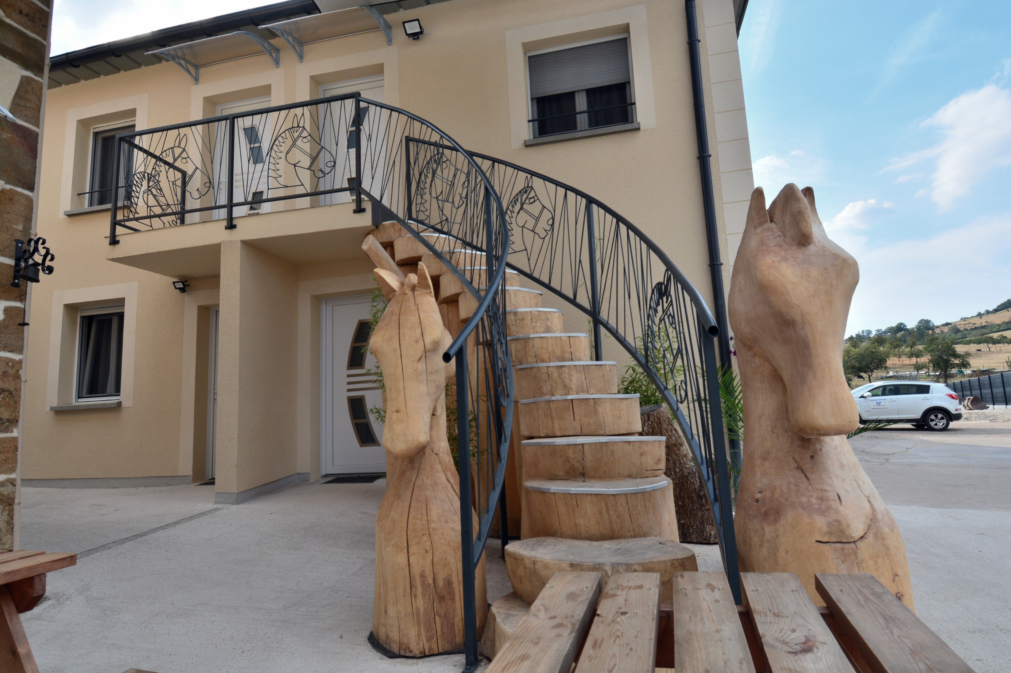 Chambre 5 vue panoramique — Maison insolite avec spa à Vosges à Épinal — vue depuis la terrasse