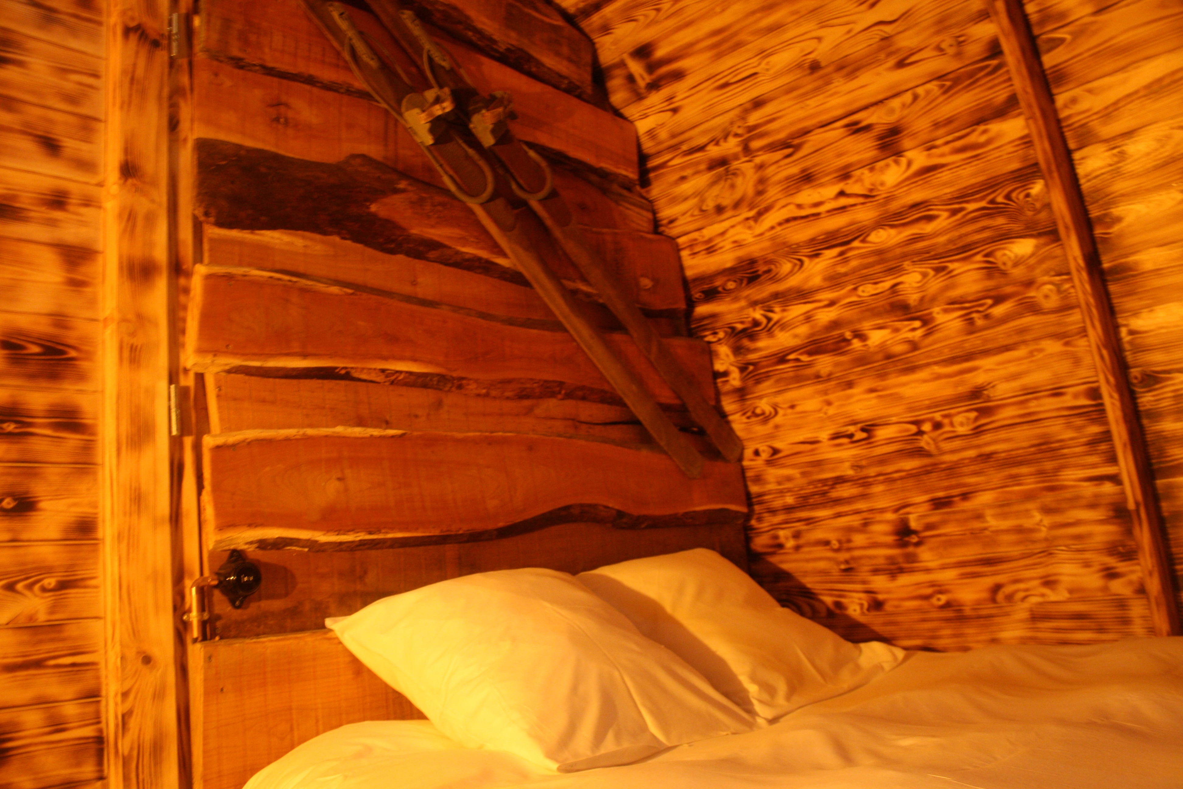 Le refuge & Spa — Pod avec jacuzzi à Haute-Saône à Andelarrot — cuisine