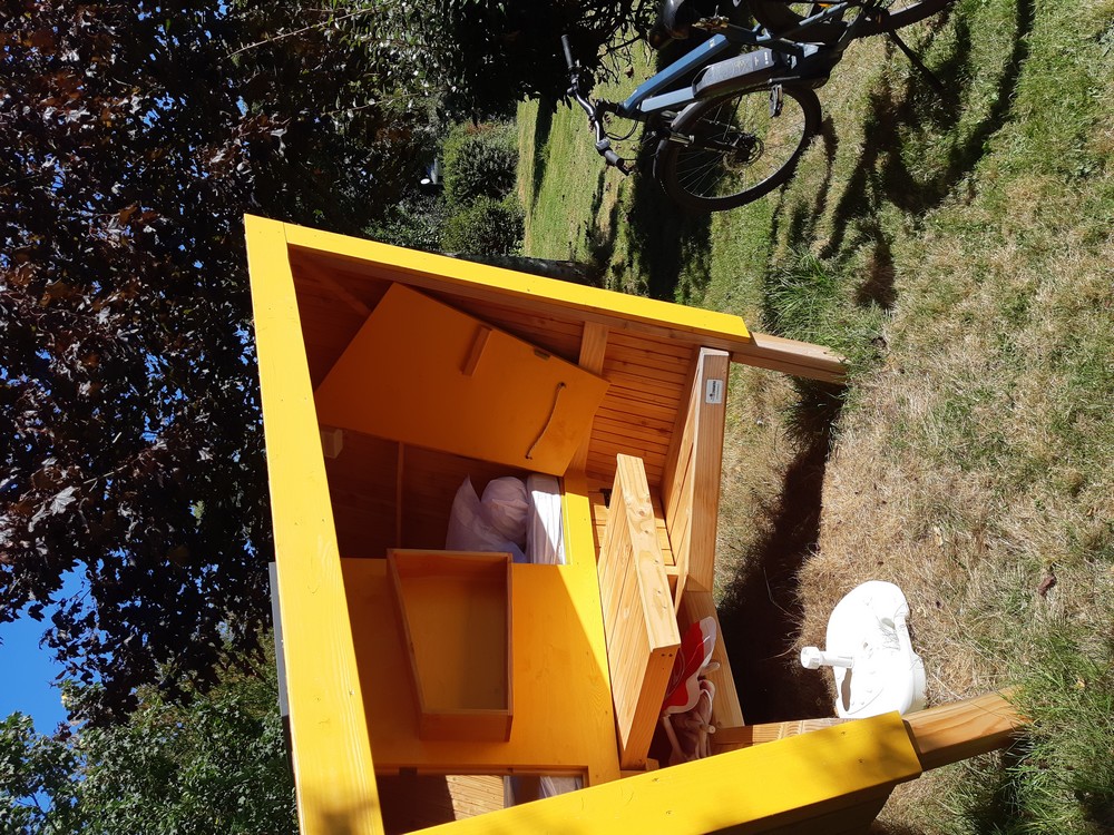Caban-Rando de Locouarn — Cabane avec spa à Locouarn (Finistère) à Clohars-Carnoët — espace de vie