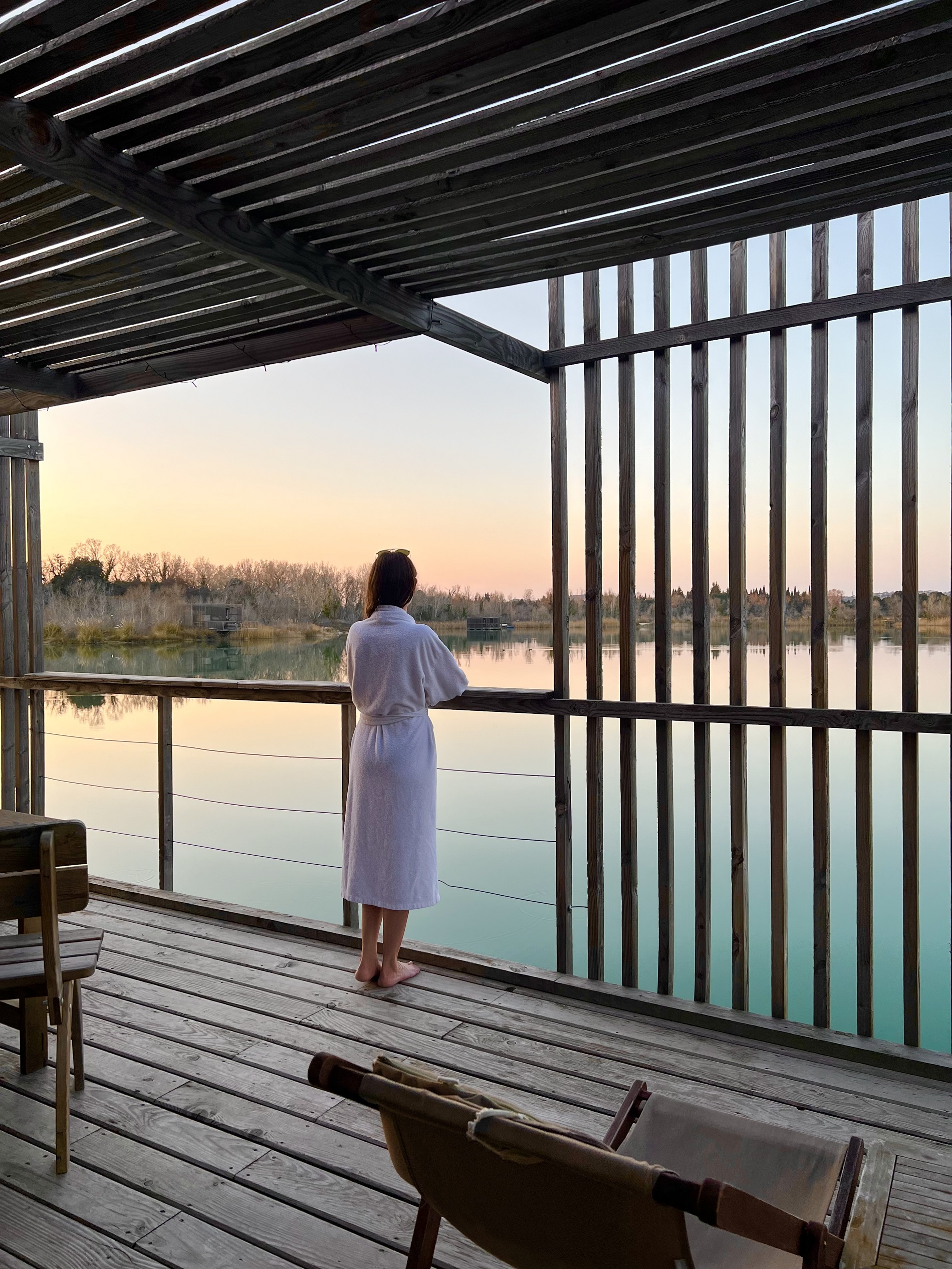 Cabane Spa Inspiration : une évasion sur pilotis en Provence à Sorgues — salle de bain