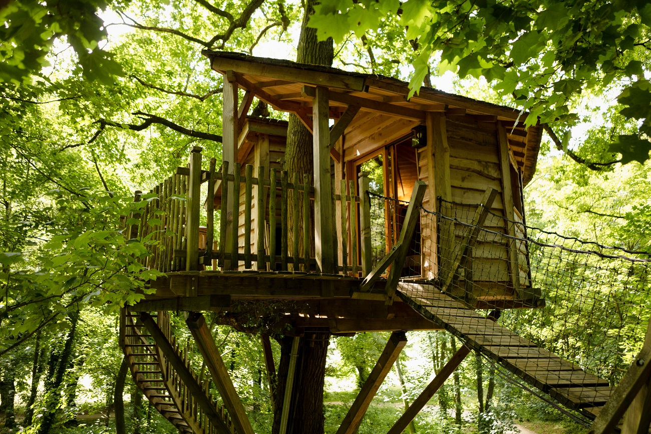 Cabane Spa Cocon : une évasion dans les arbres en Picardie à Raray — espace de vie