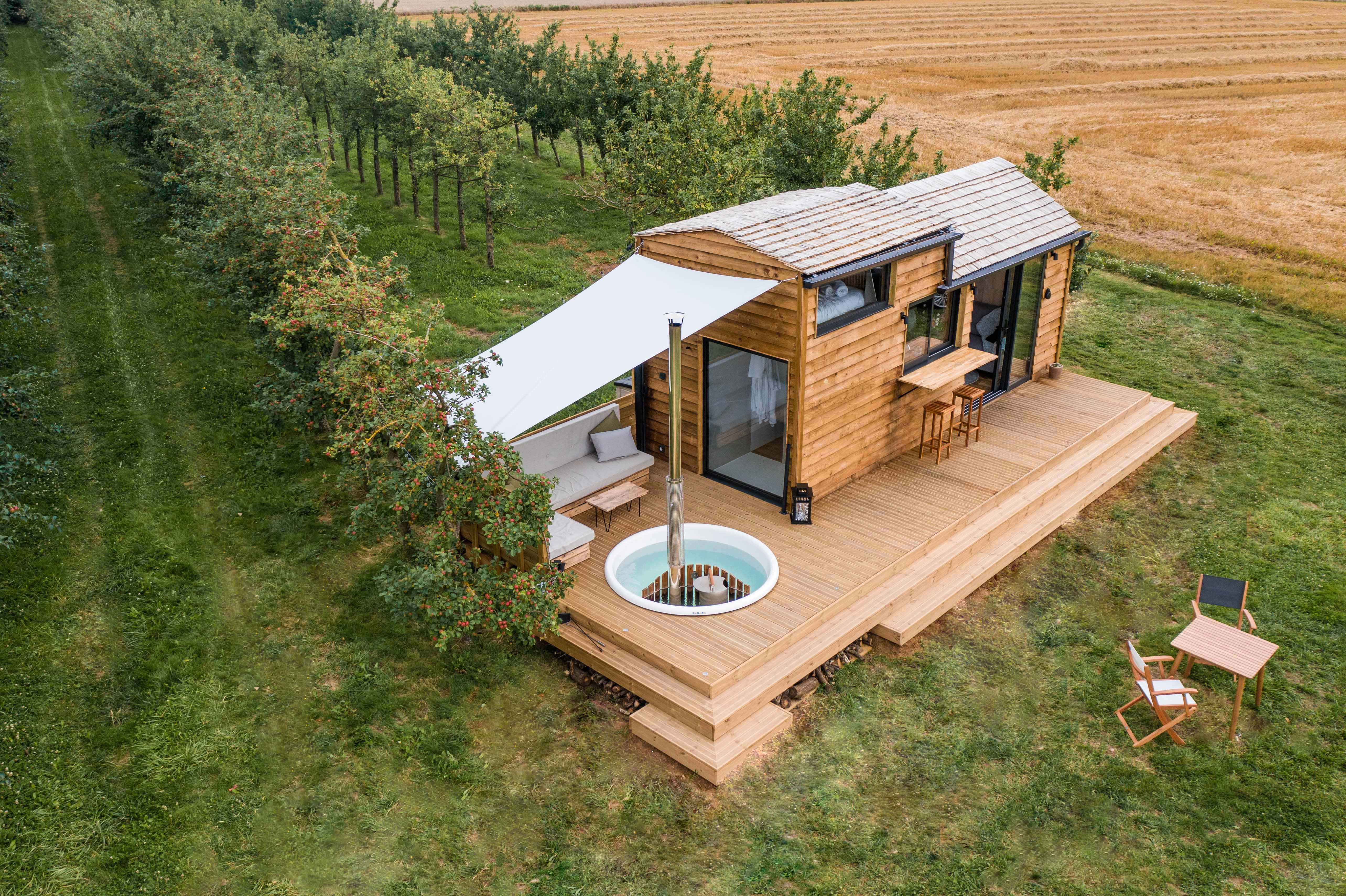 Sacrée Cabane — Séjour bien-être avec spa à La Sarthe